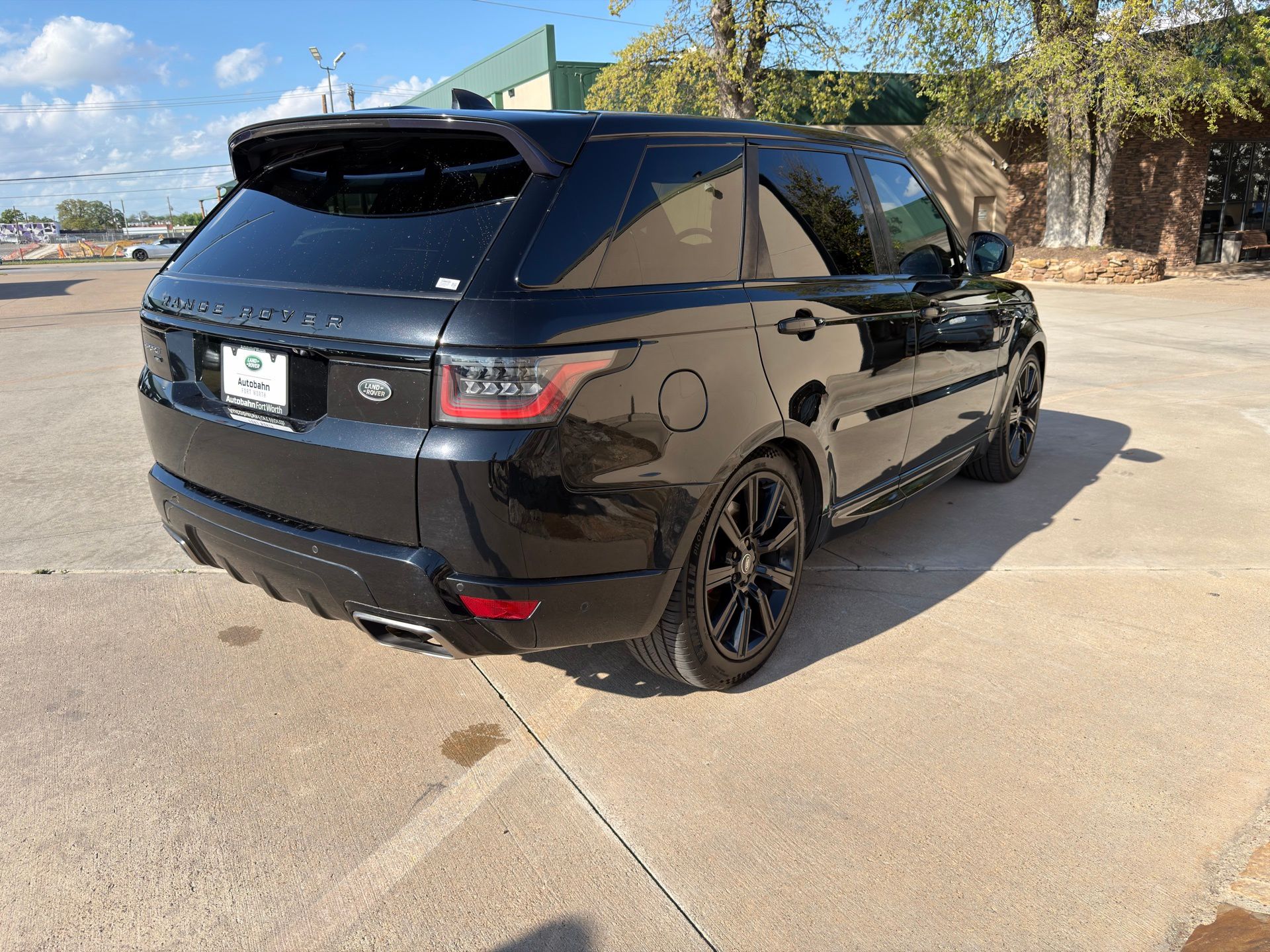 View vehicle photo 5