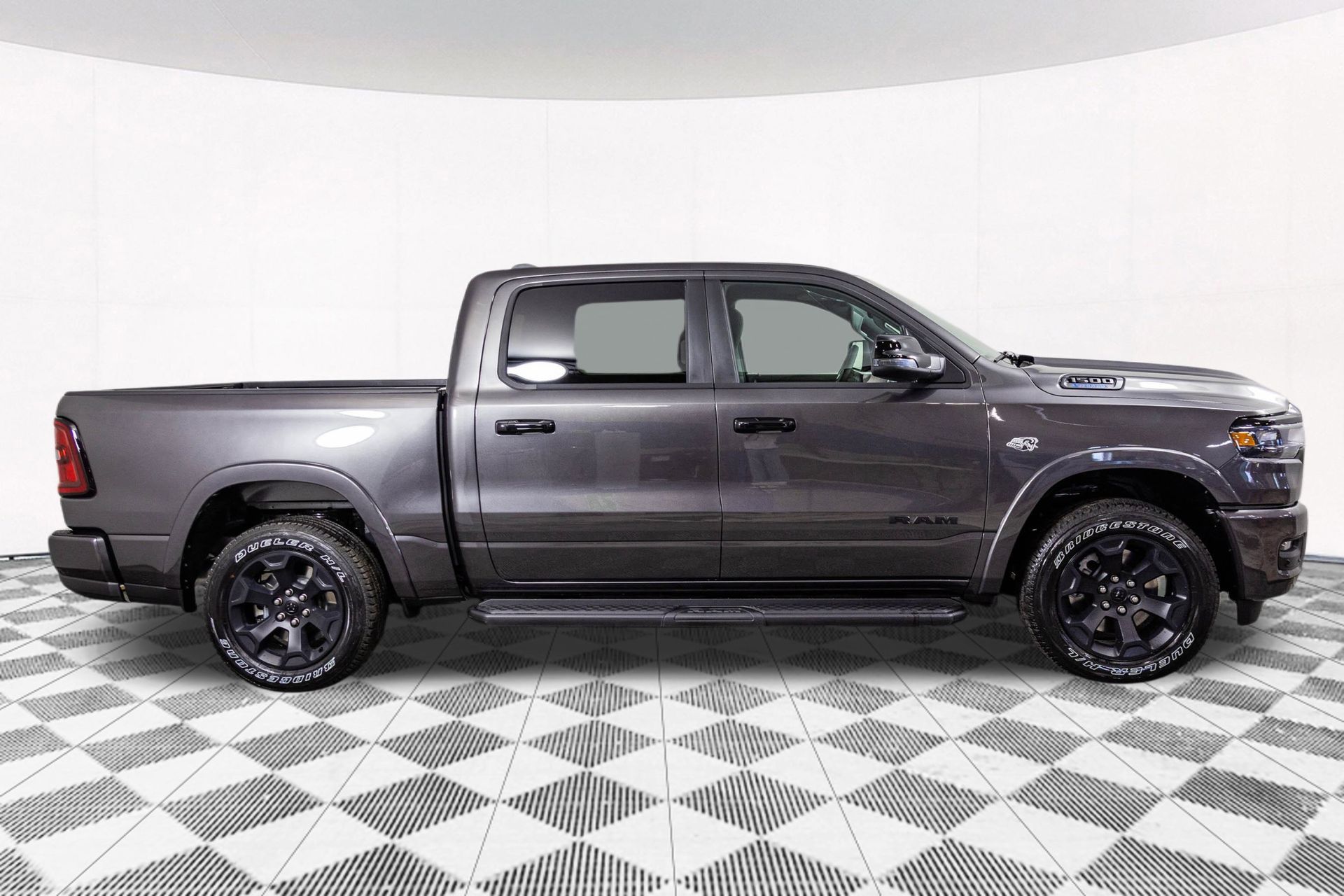 2026 RAM 1500 - Image 5