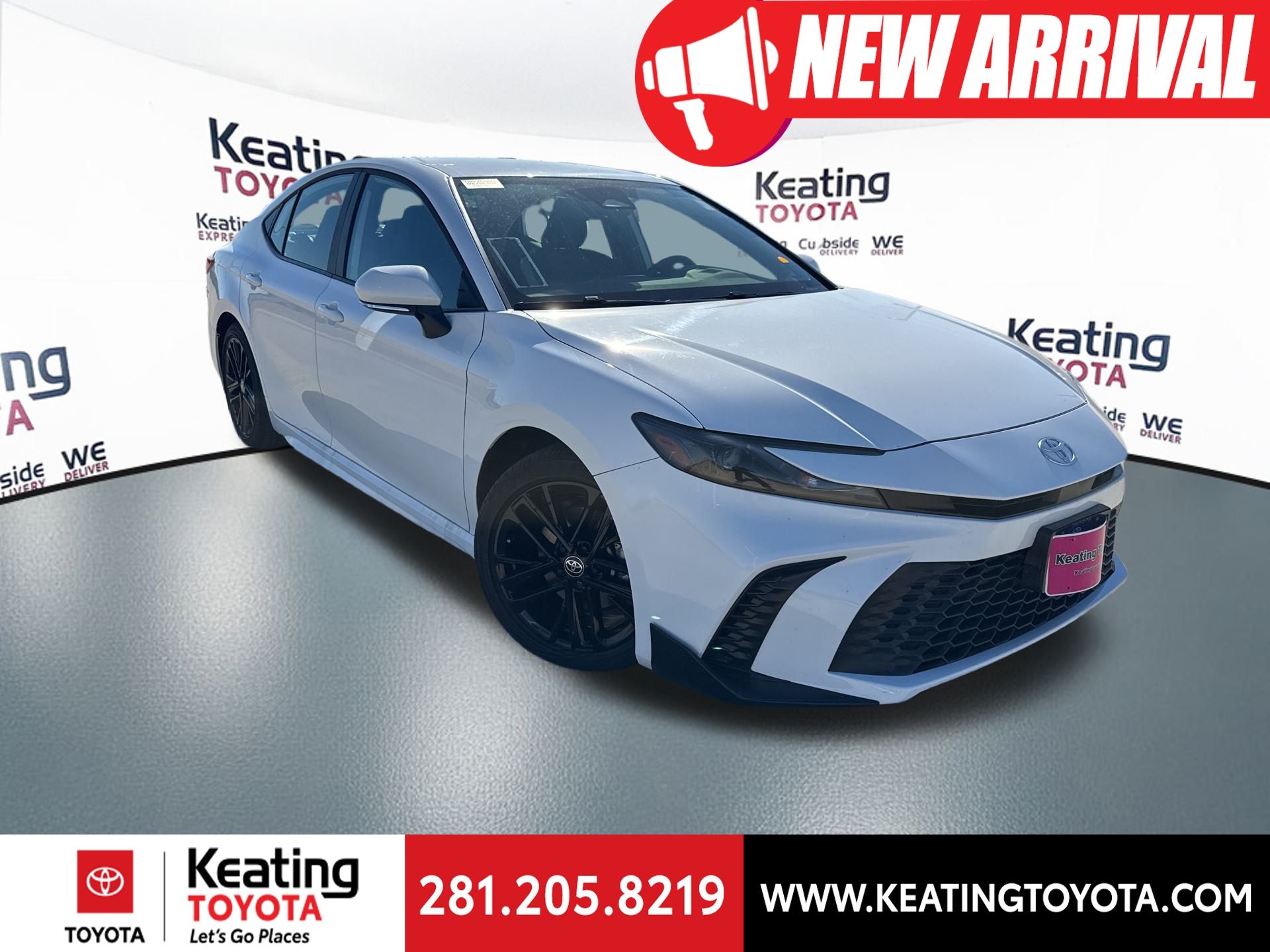 2025 Toyota Camry SE FWD