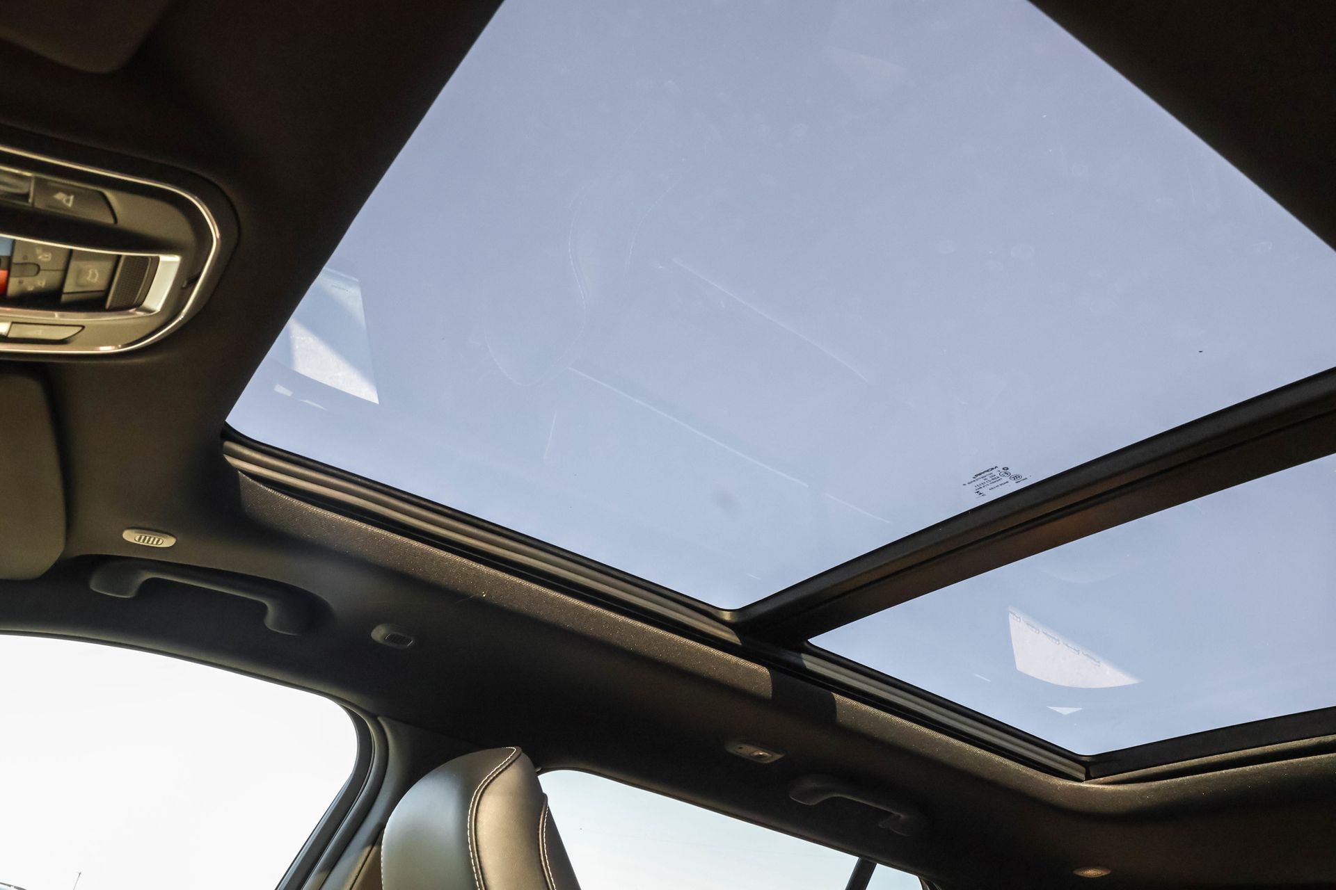 2025 JEEP GRAND CHEROKEE - Image 6