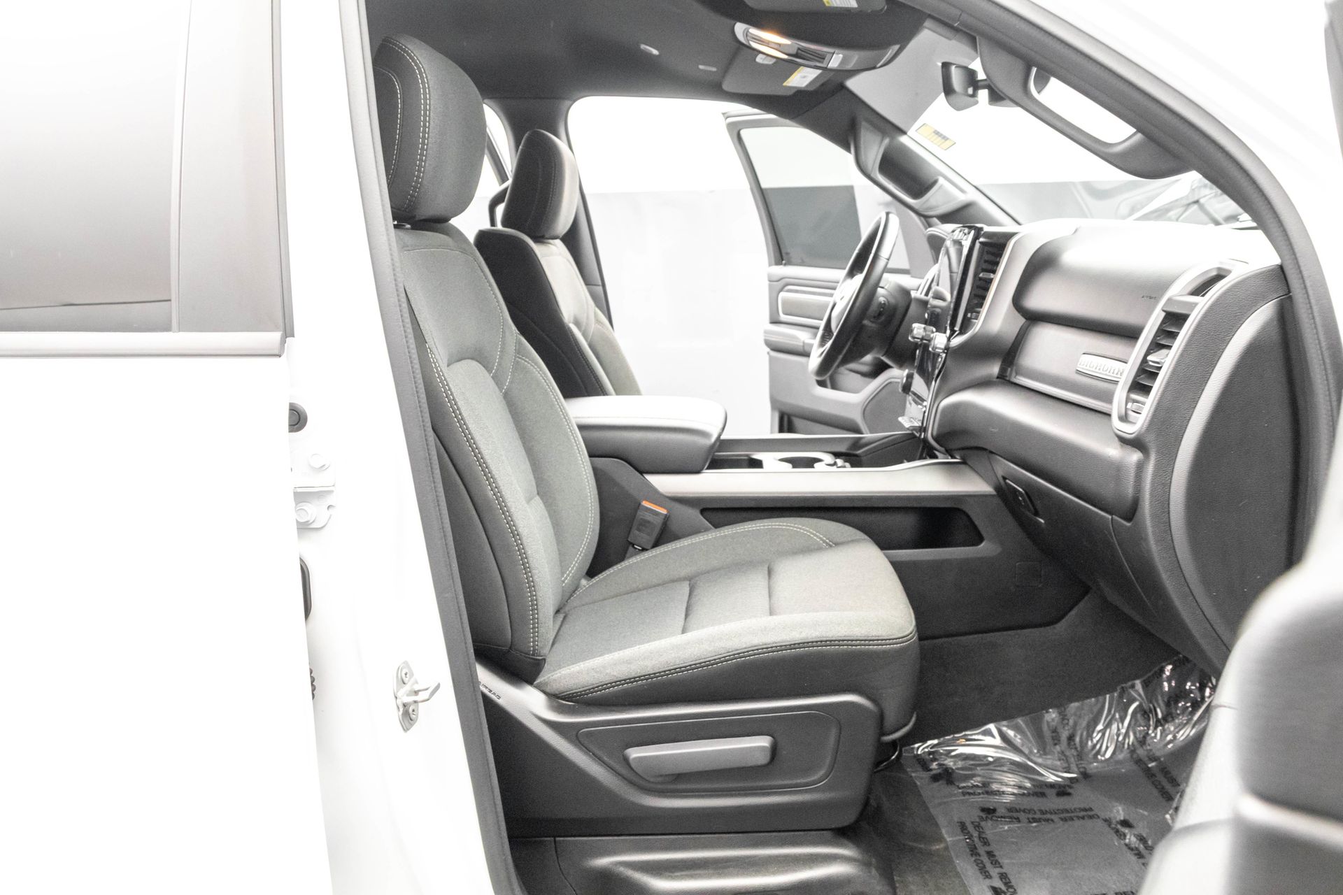 2022 RAM 1500 - Image 44