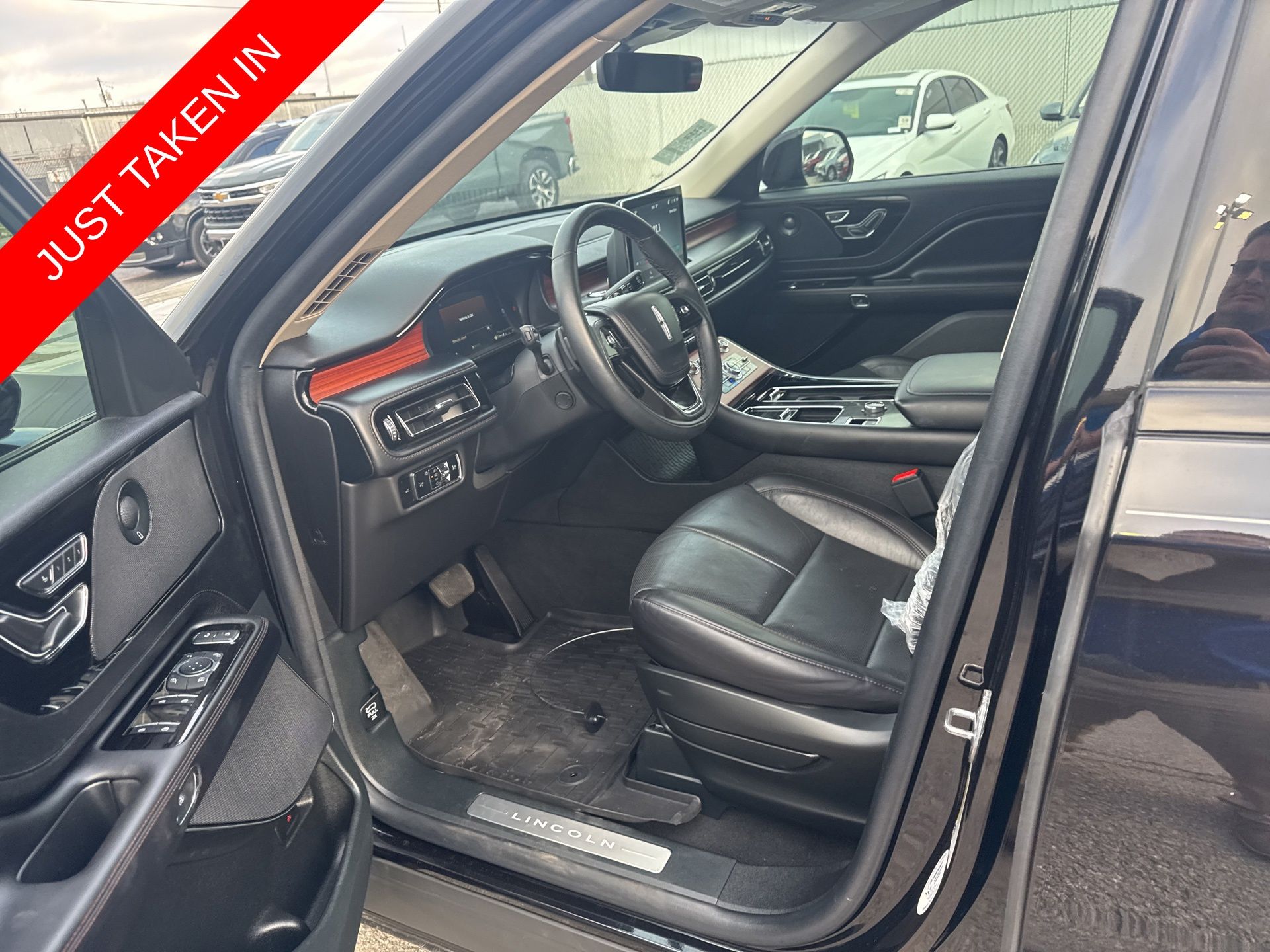2023 Lincoln Aviator