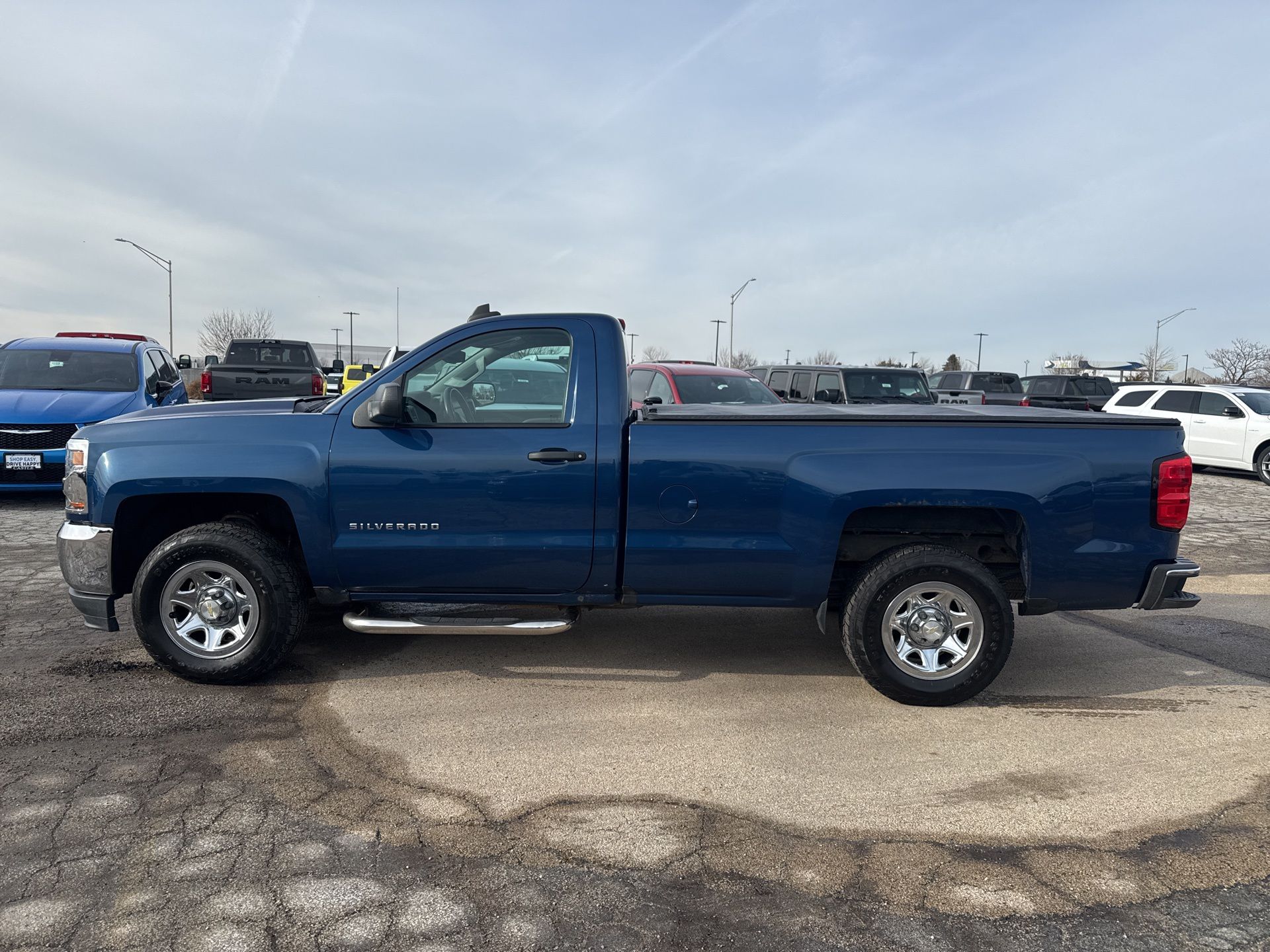 2017 CHEVROLET SILVERADO - Image 7