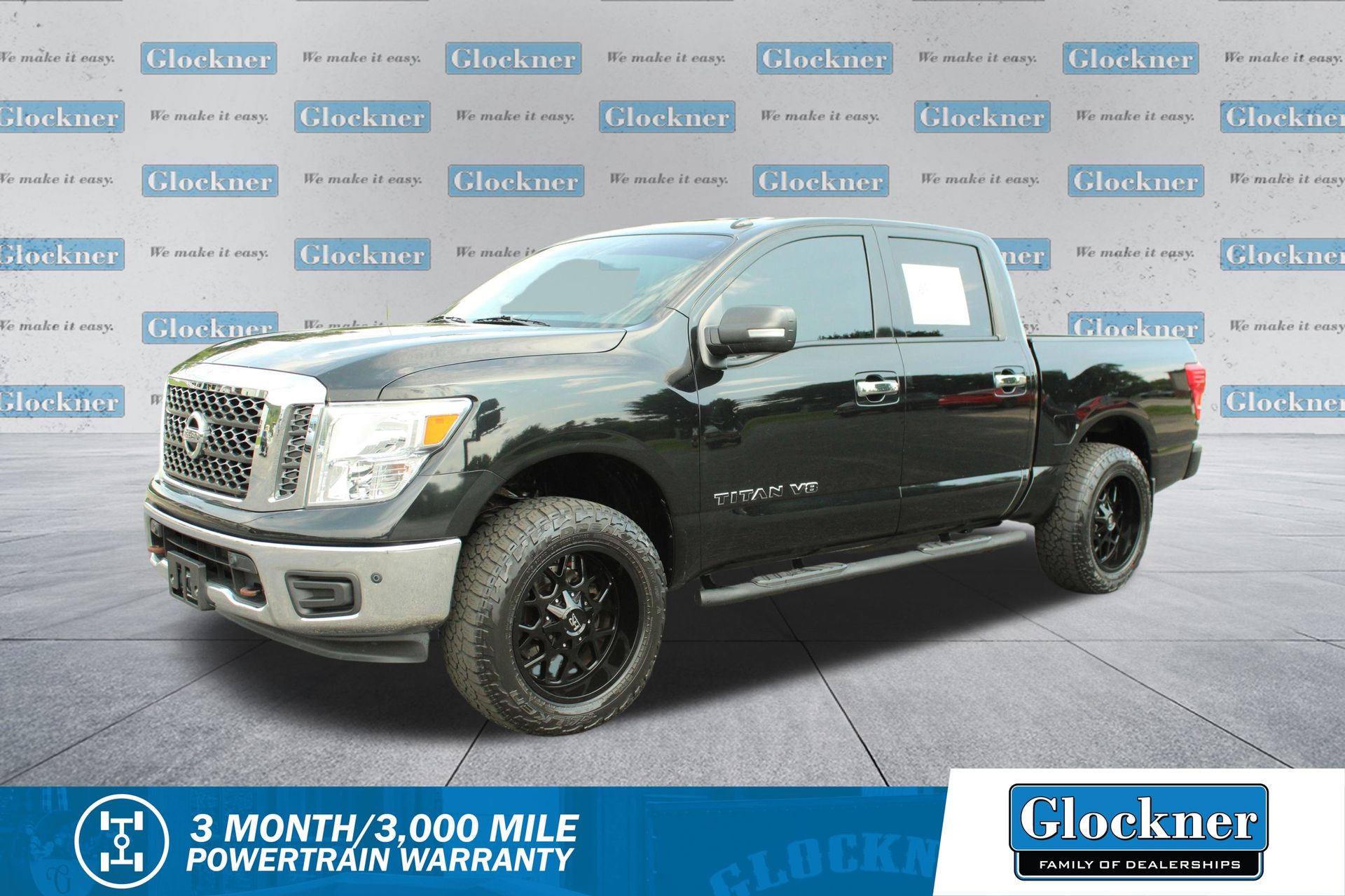  2018 Nissan Titan SV Crew Cab 4WD   