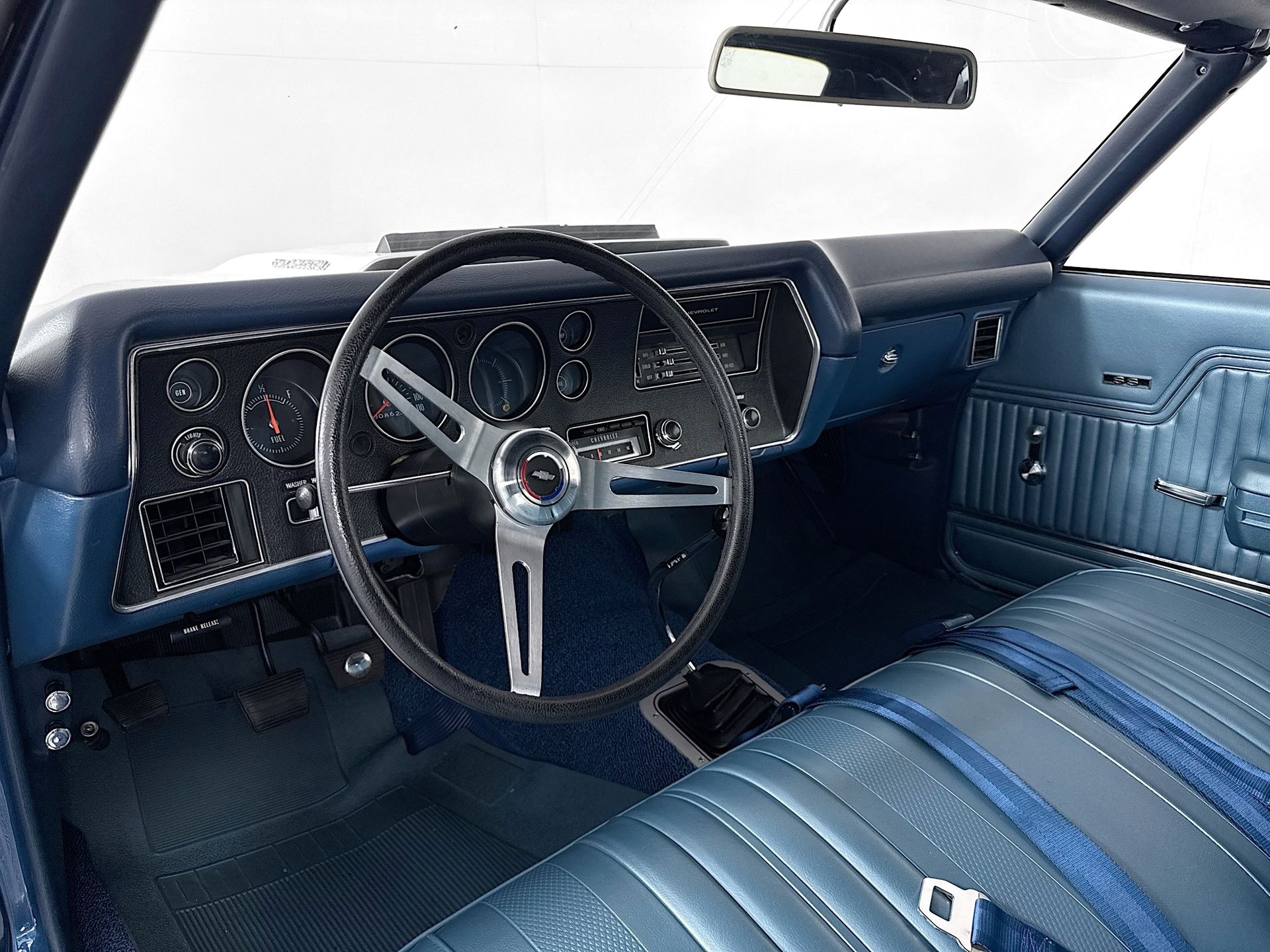 Used 1970 Blue Chevrolet SS image 17