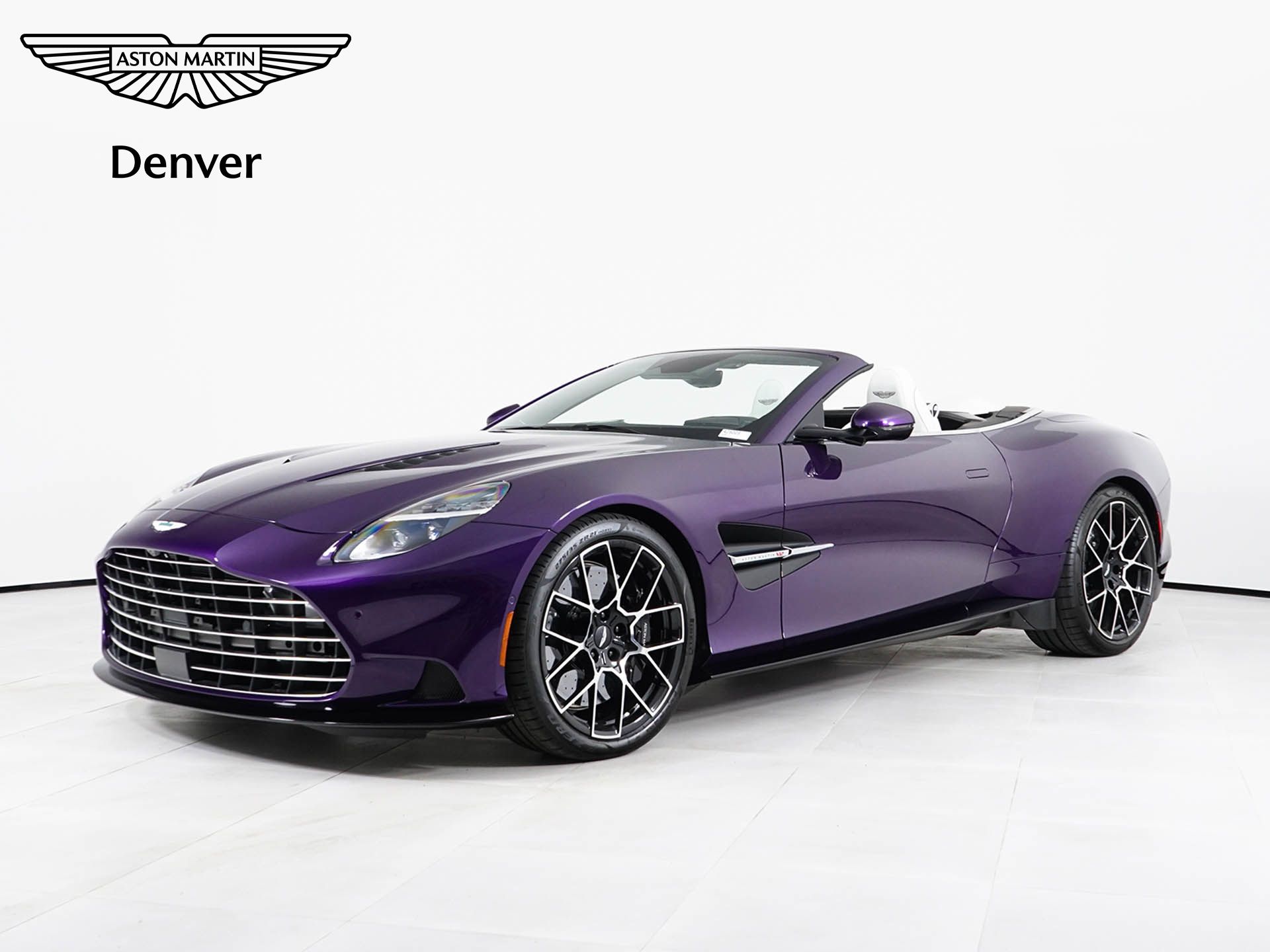 2026 Aston Martin Vanquish Volante's photo