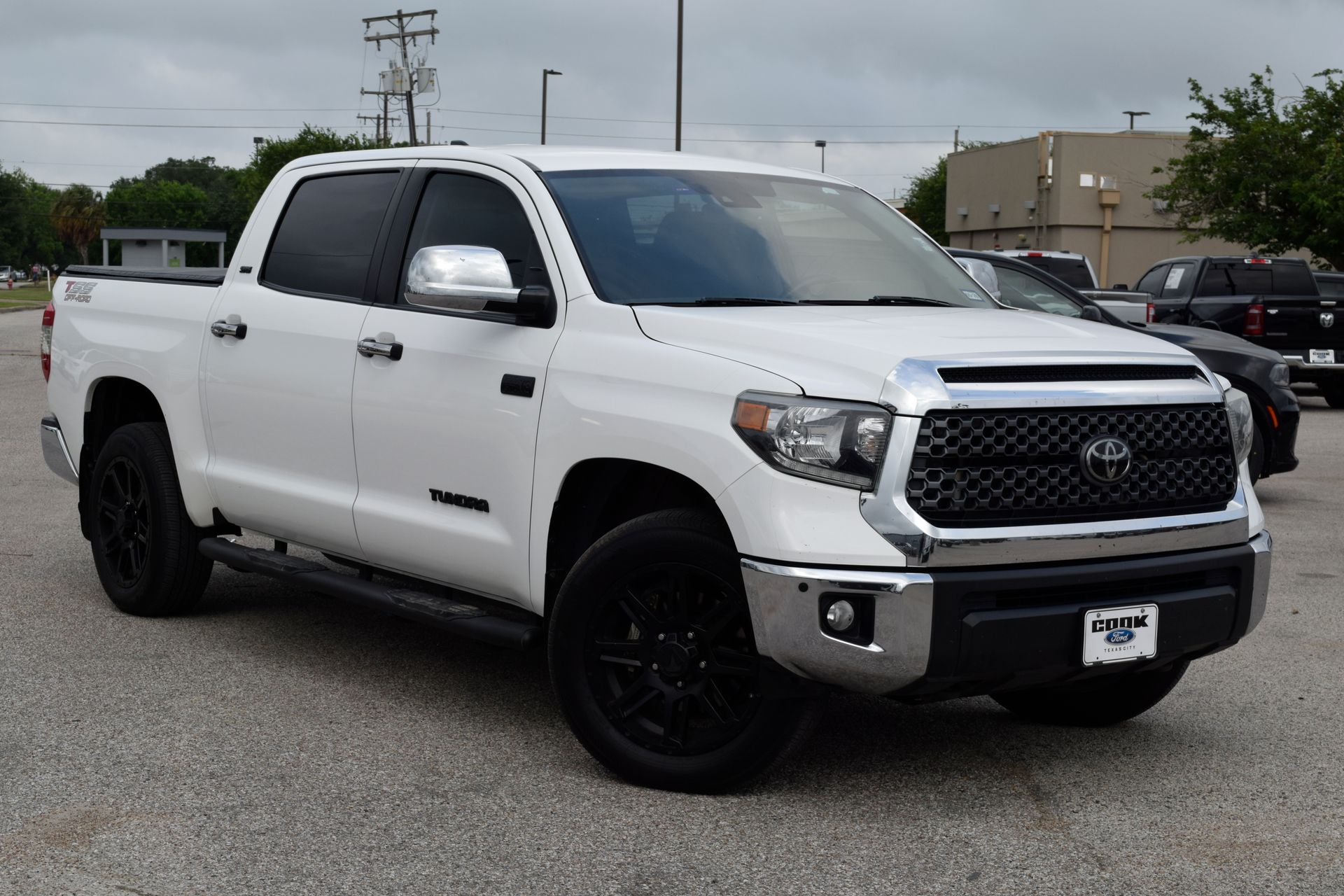 2021 Toyota Tundra SR5 - 2