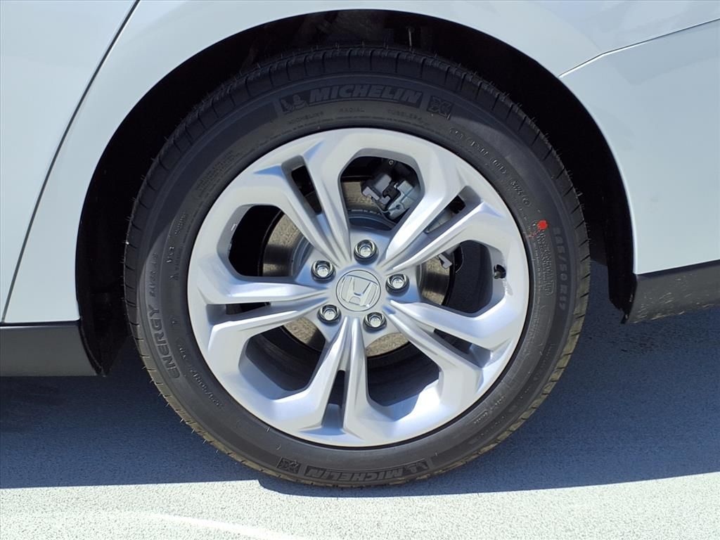 new 2025 Honda Accord car, priced at $29,900