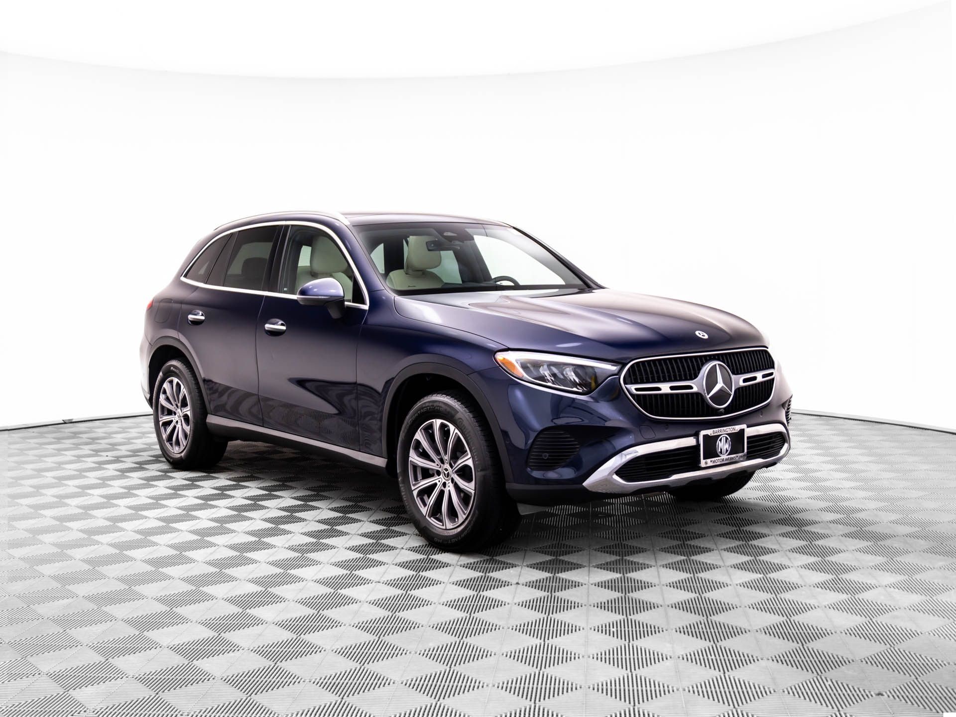 2023 Mercedes-Benz GLC GLC 300 photo