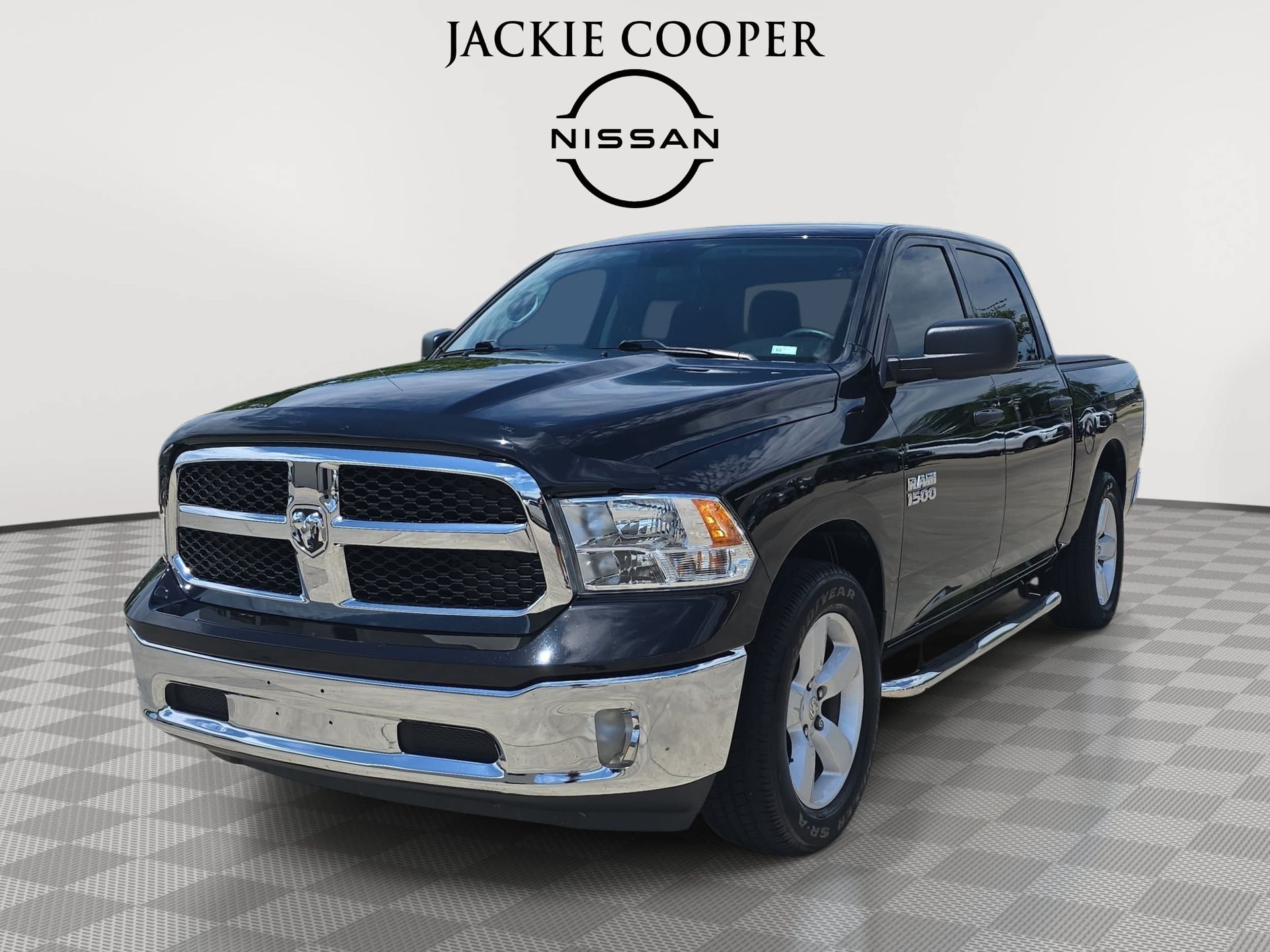 Diamond Black Crystal Pearlcoat 2024 RAM 1500 Pickup Truck 4X2 8-Speed Automatic