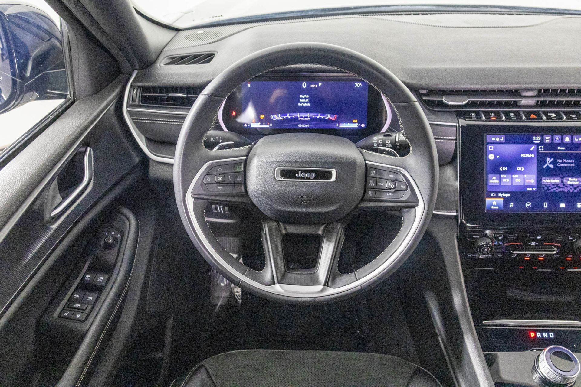 2023 JEEP GRAND CHEROKEE - Image 34