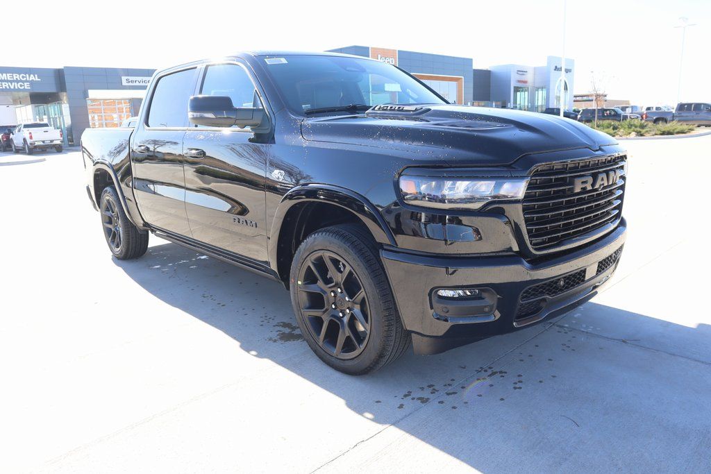 2026 RAM 1500 Laramie Crew Cab 4WD