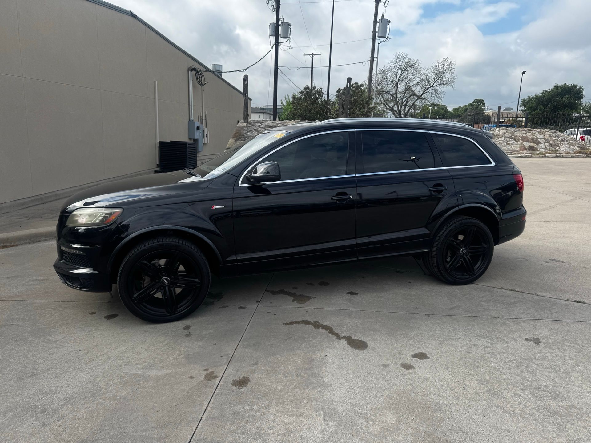 Orca Black Metallic 2011 Audi Q7 3.0T quattro S-Line Prestige SUV / Crossover All-Wheel Drive 8-Speed Automatic