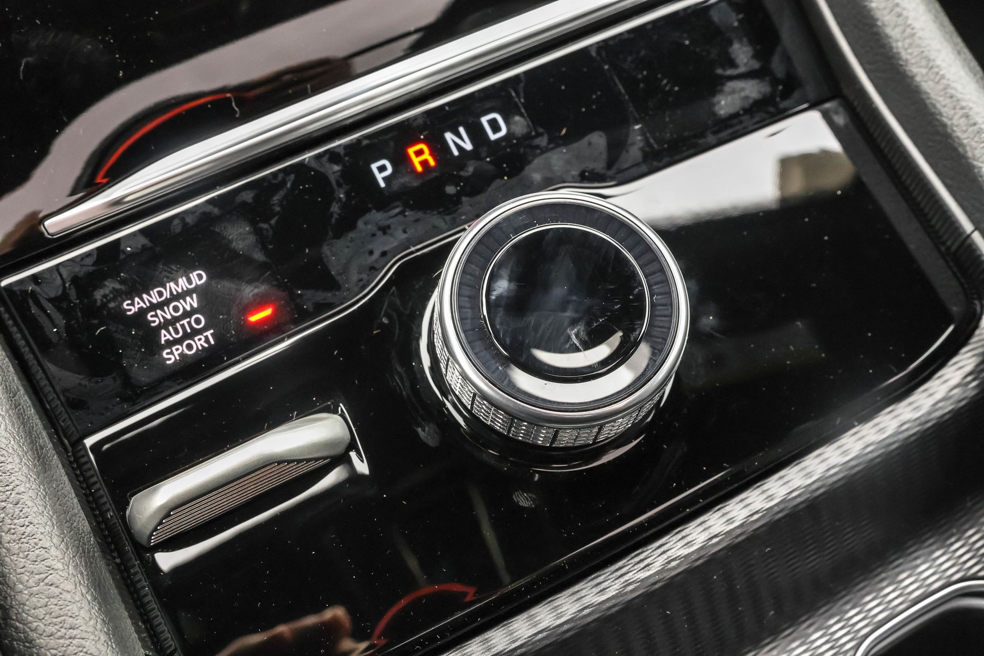 2025 JEEP GRAND CHEROKEE L - Image 22