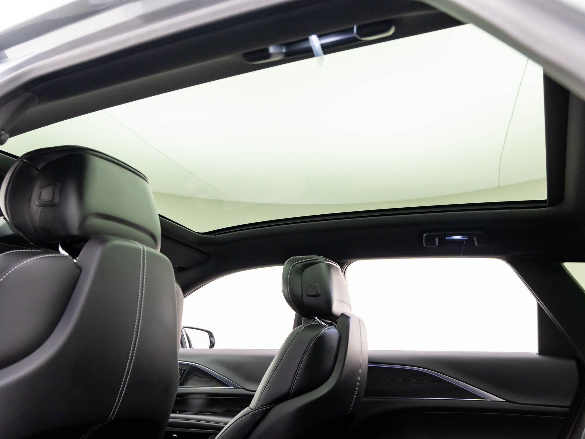 2025 Cadillac LYRIQ Sport photo