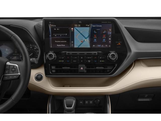 2022 Toyota Highlander Platinum  at Gullo Toyota