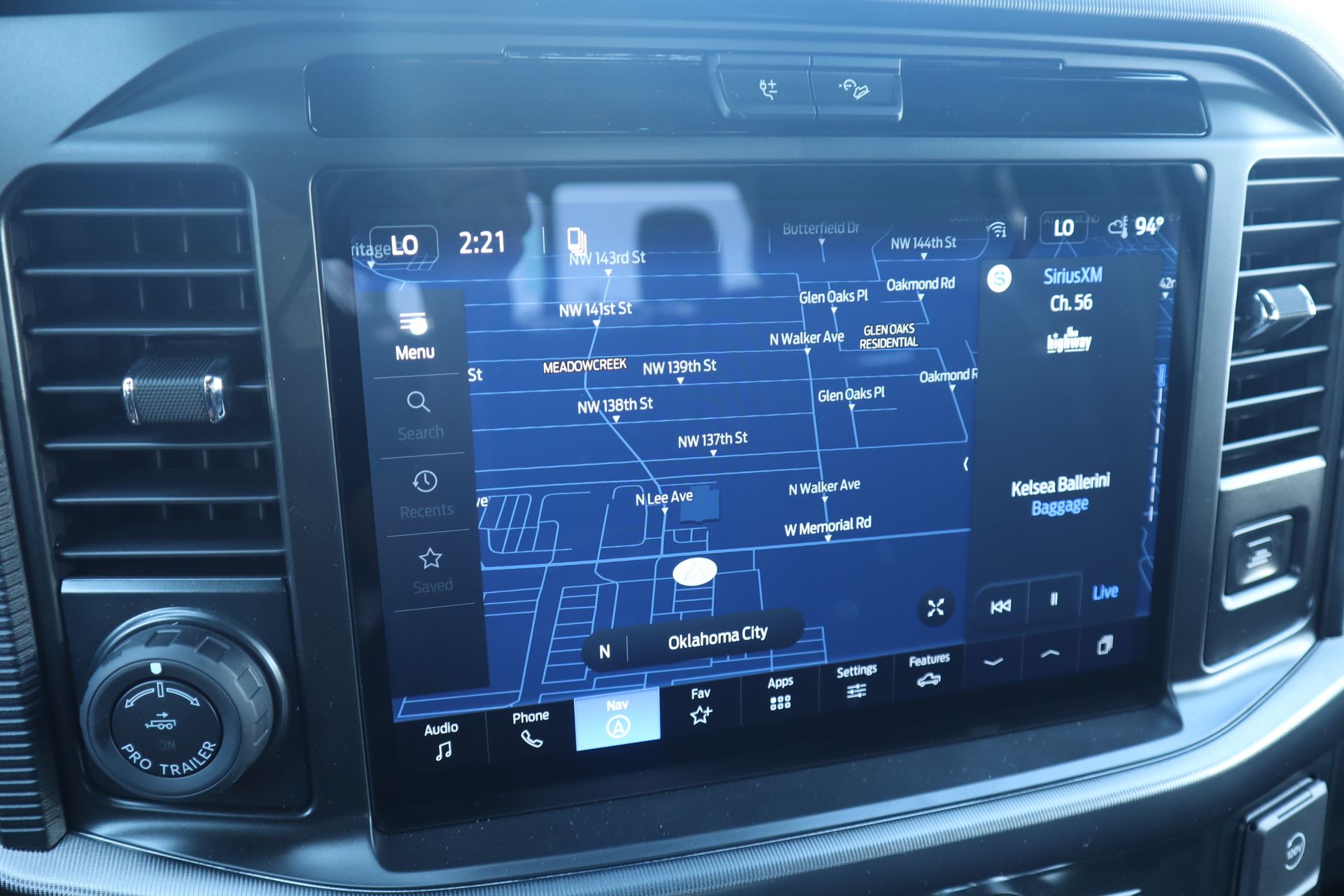 View vehicle photo 7