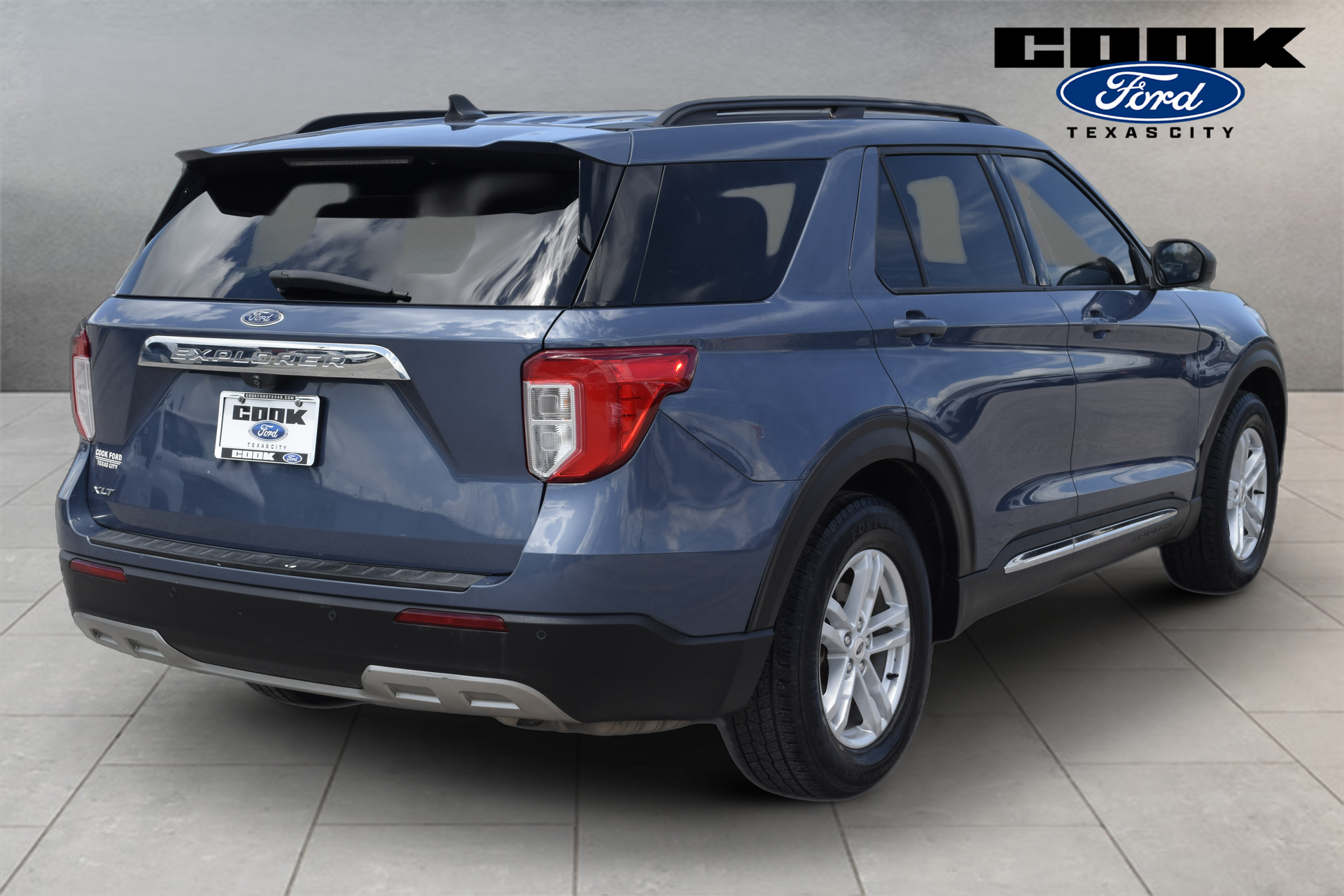 2021 Ford Explorer XLT Blue at Ultimate Motorsports