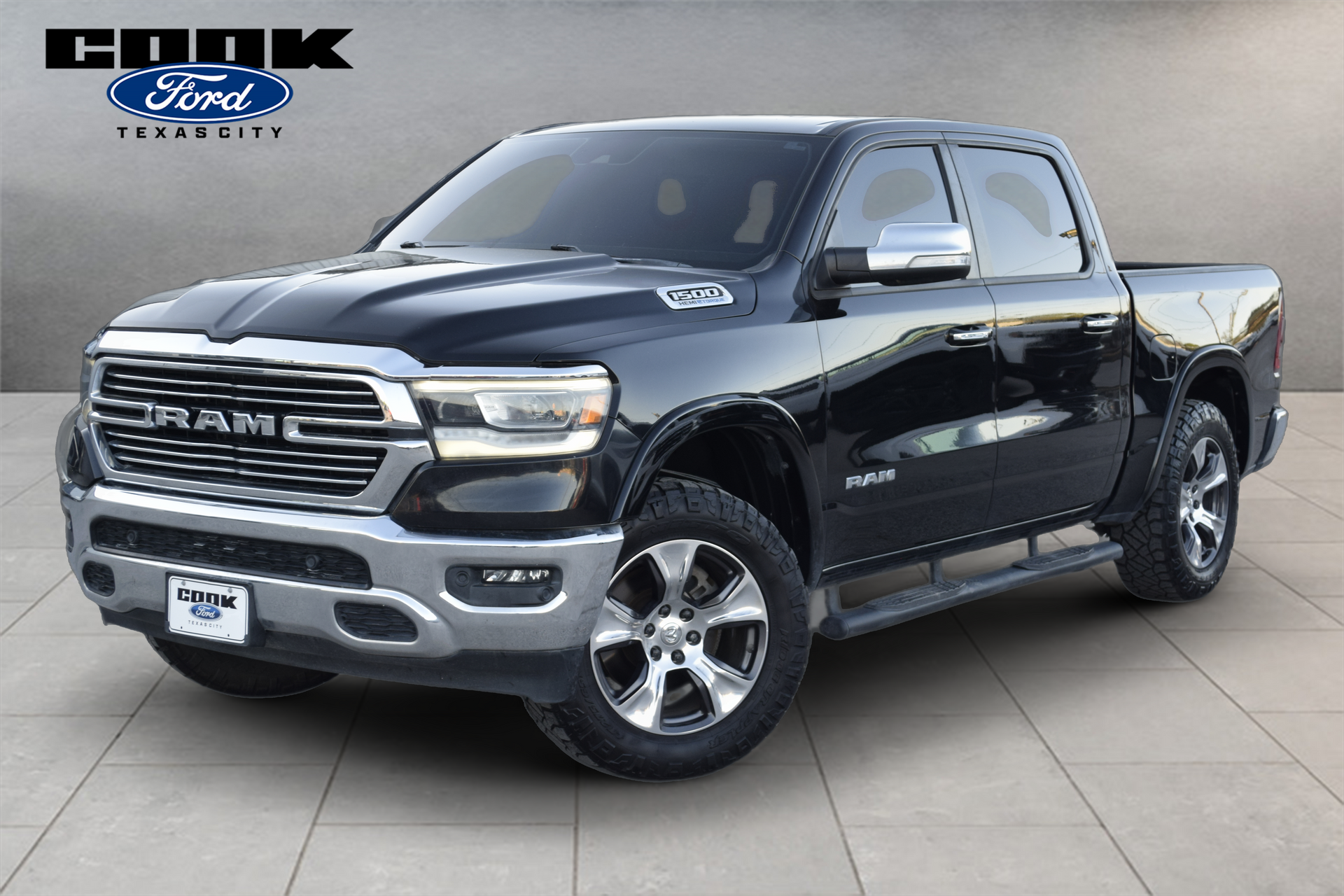 2022 Ram 1500 Laramie - 0