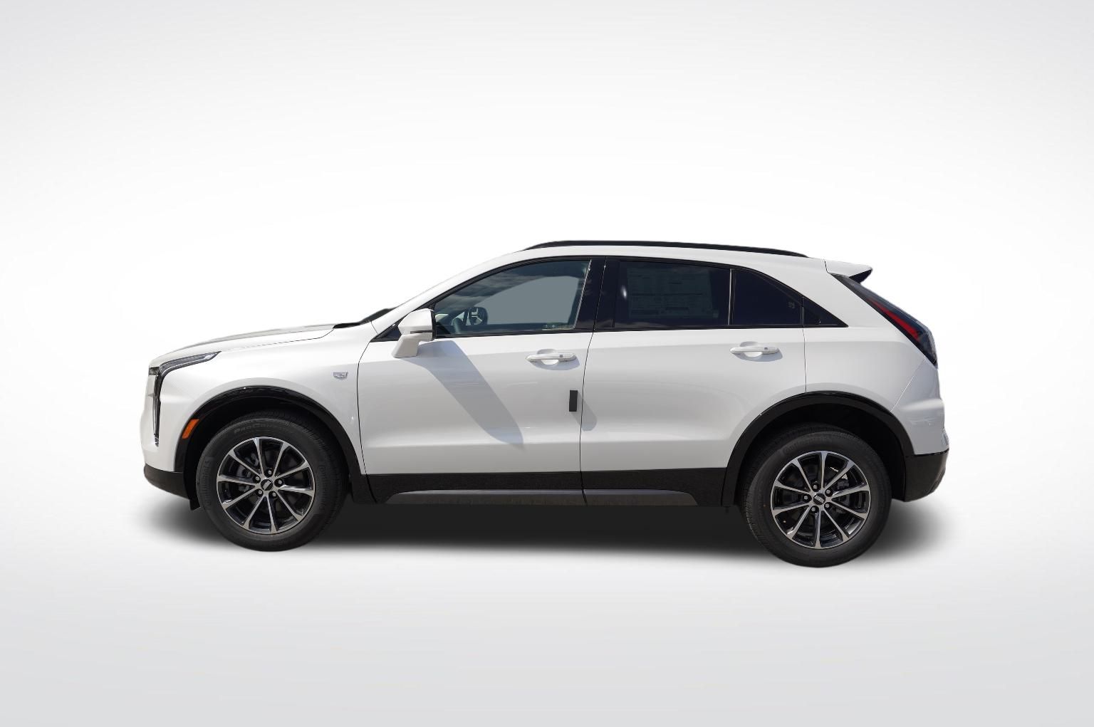 2024 Cadillac XT4 Sport 2