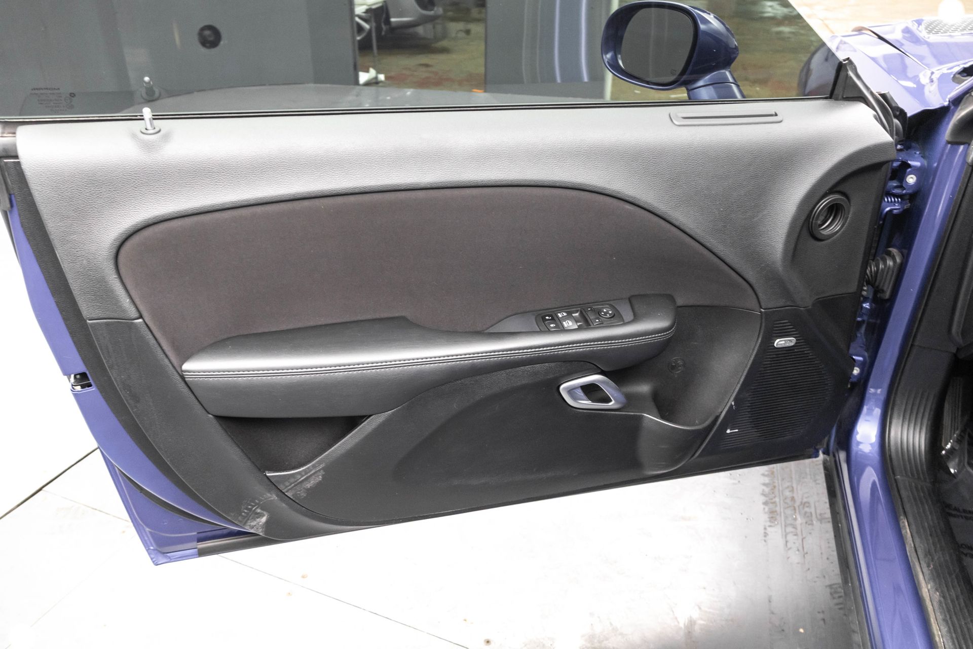 2022 DODGE CHALLENGER - Image 28