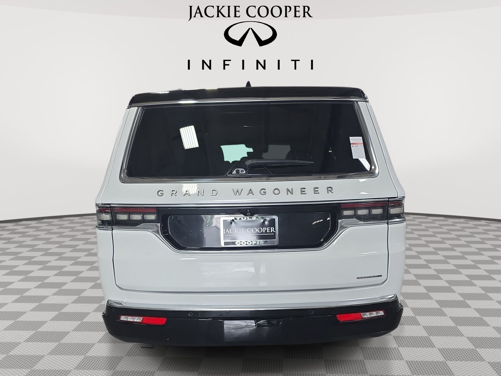 View vehicle photo 6