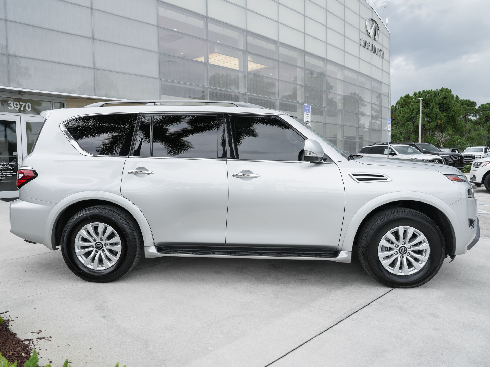 used 2023 Nissan Armada car, priced at $32,000