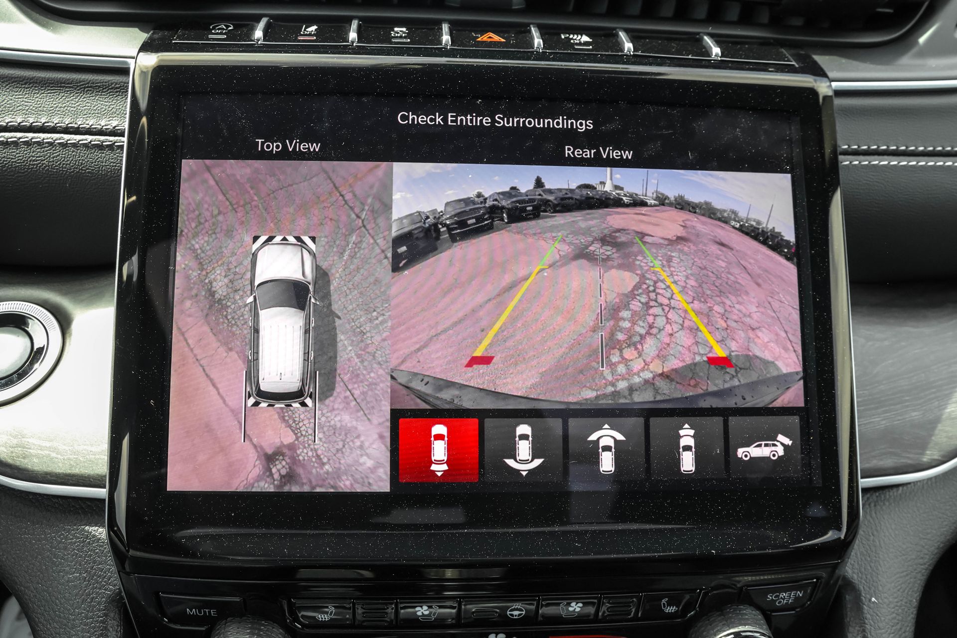 2025 JEEP GRAND CHEROKEE - Image 20