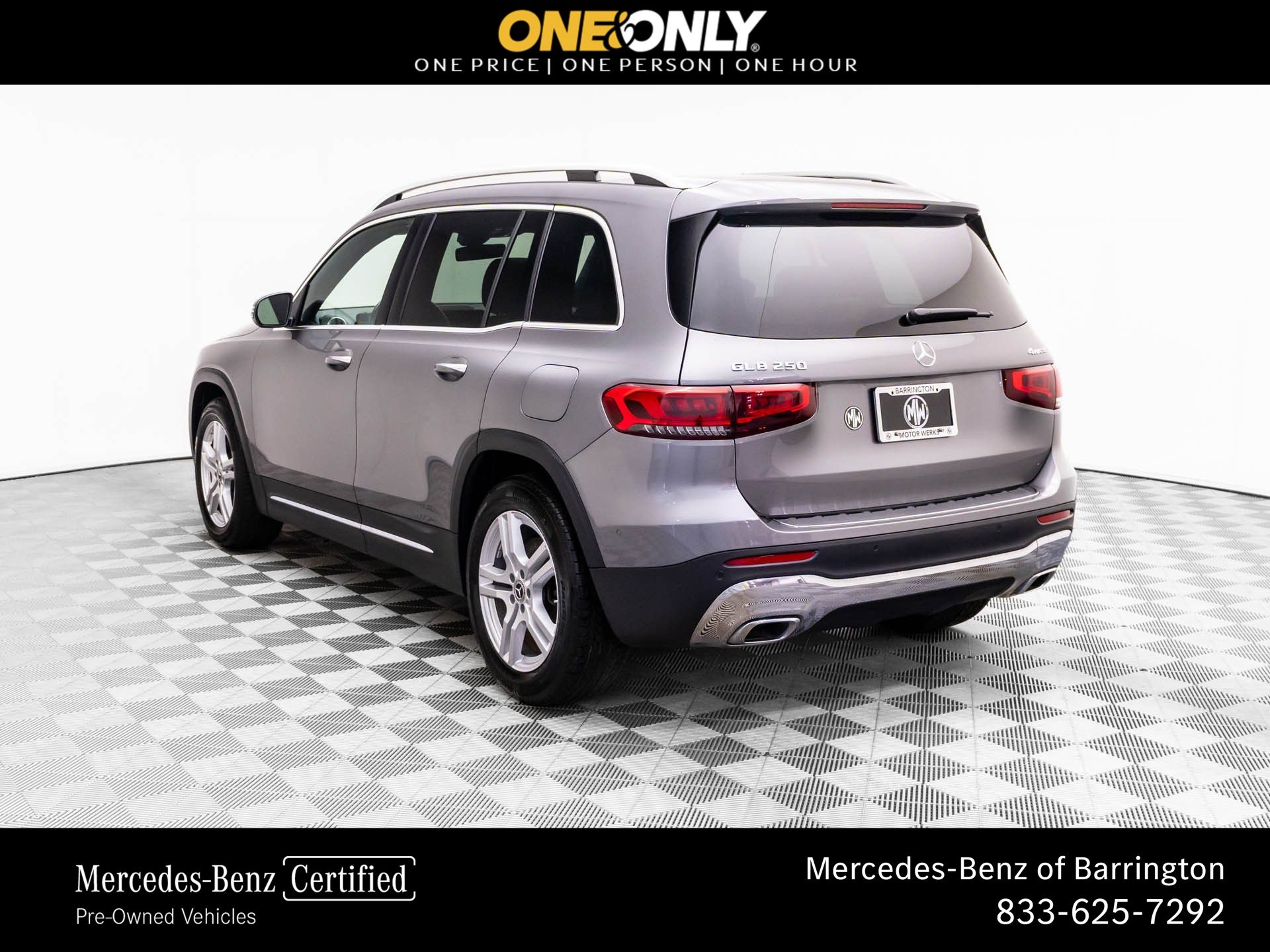 View vehicle photo 3