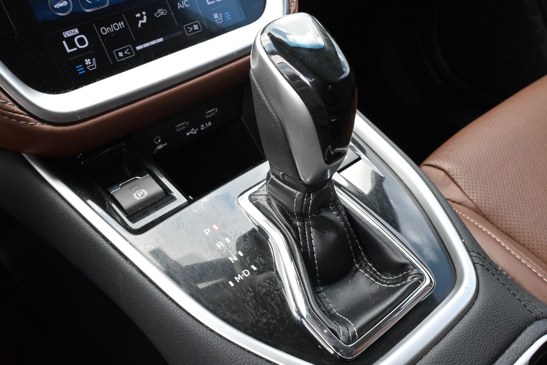 2021 Subaru Outback Touring XT White at Baytown Hyundai