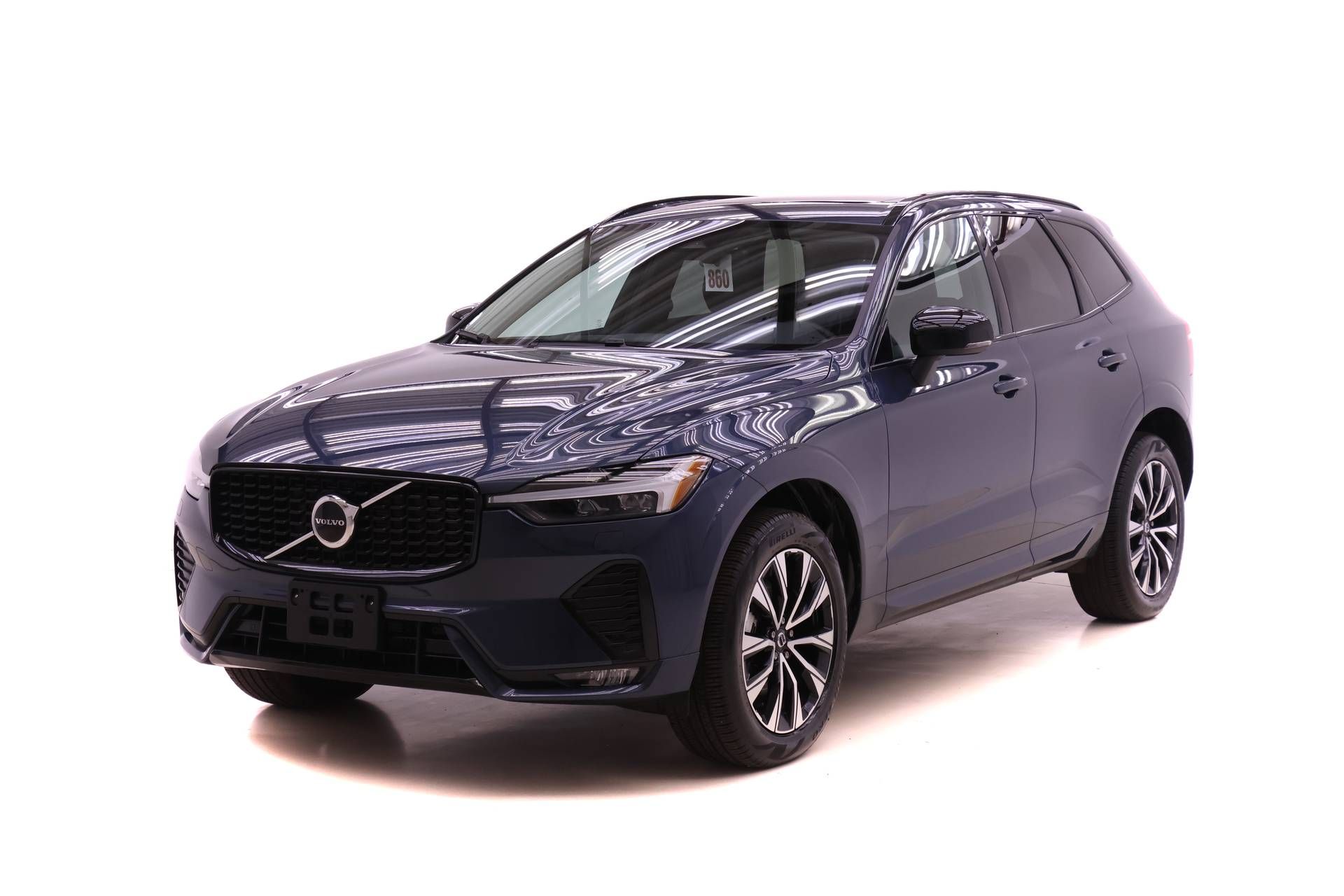 2025 Volvo XC60 B5 Core Dark Theme AWD