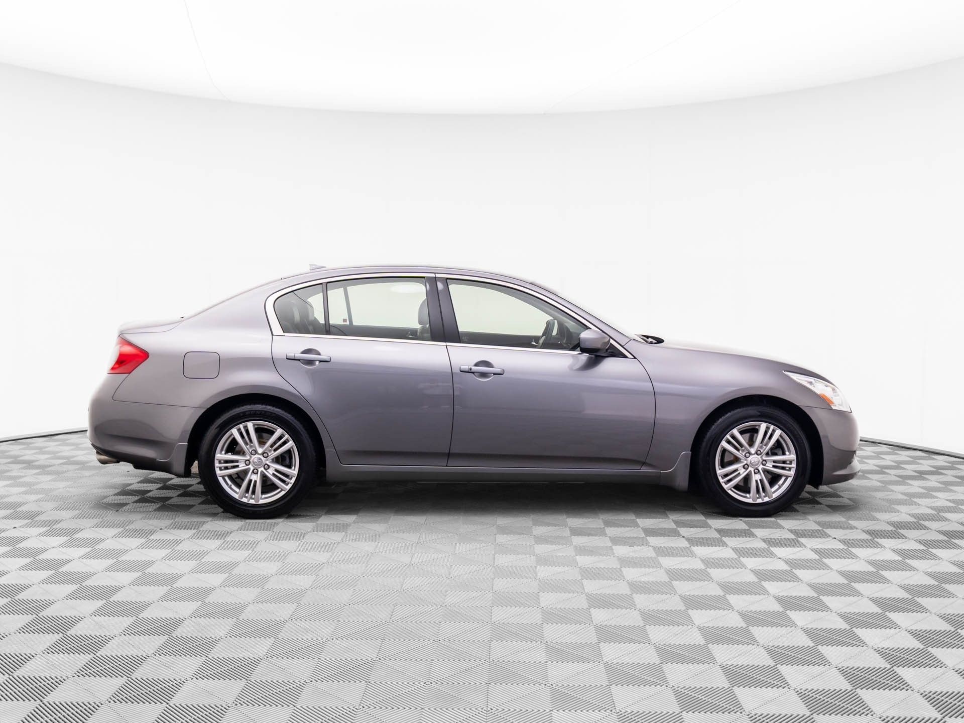 2013 Infiniti MDX x photo