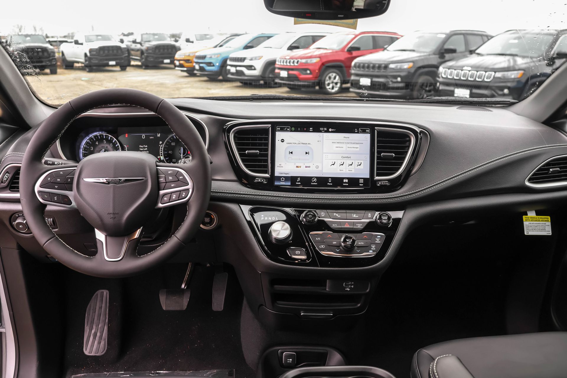 2026 CHRYSLER PACIFICA - Image 8