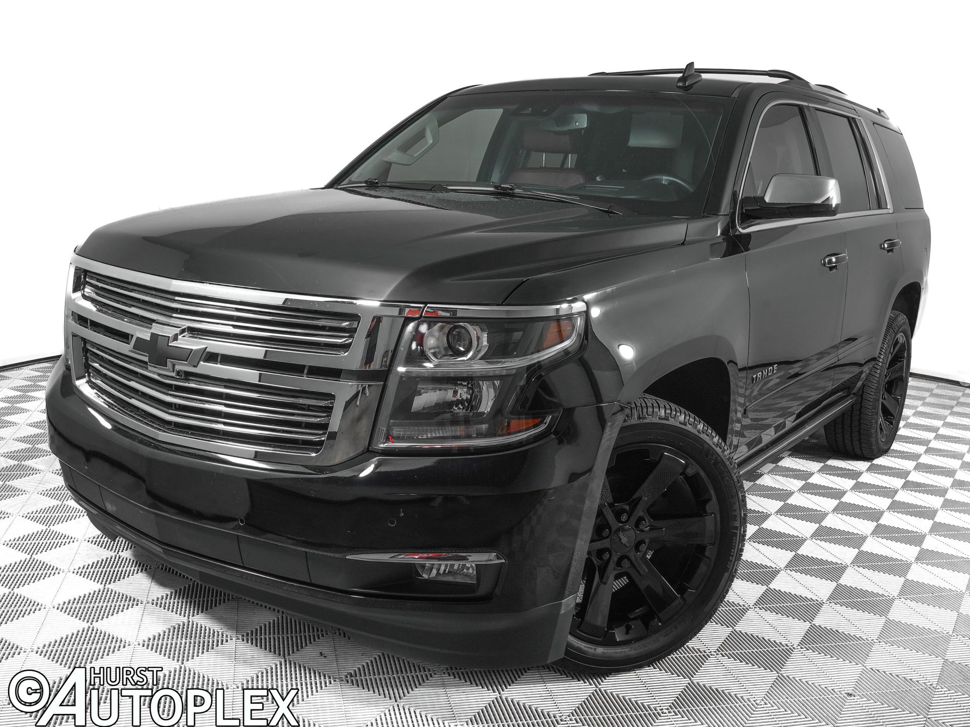 Black 2019 Chevrolet Tahoe Premier 4WD SUV / Crossover Four-Wheel Drive