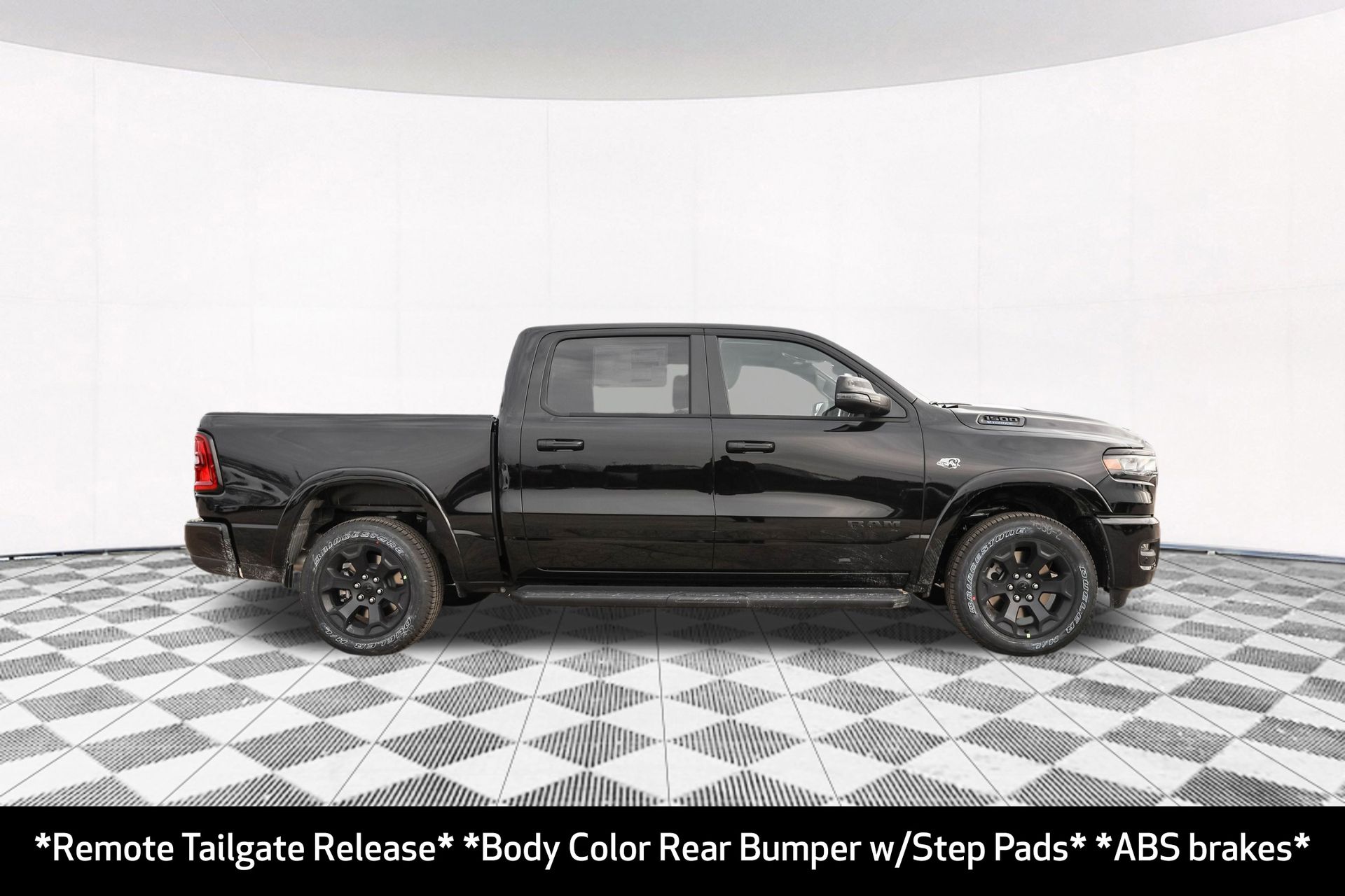 2026 RAM 1500 - Image 15