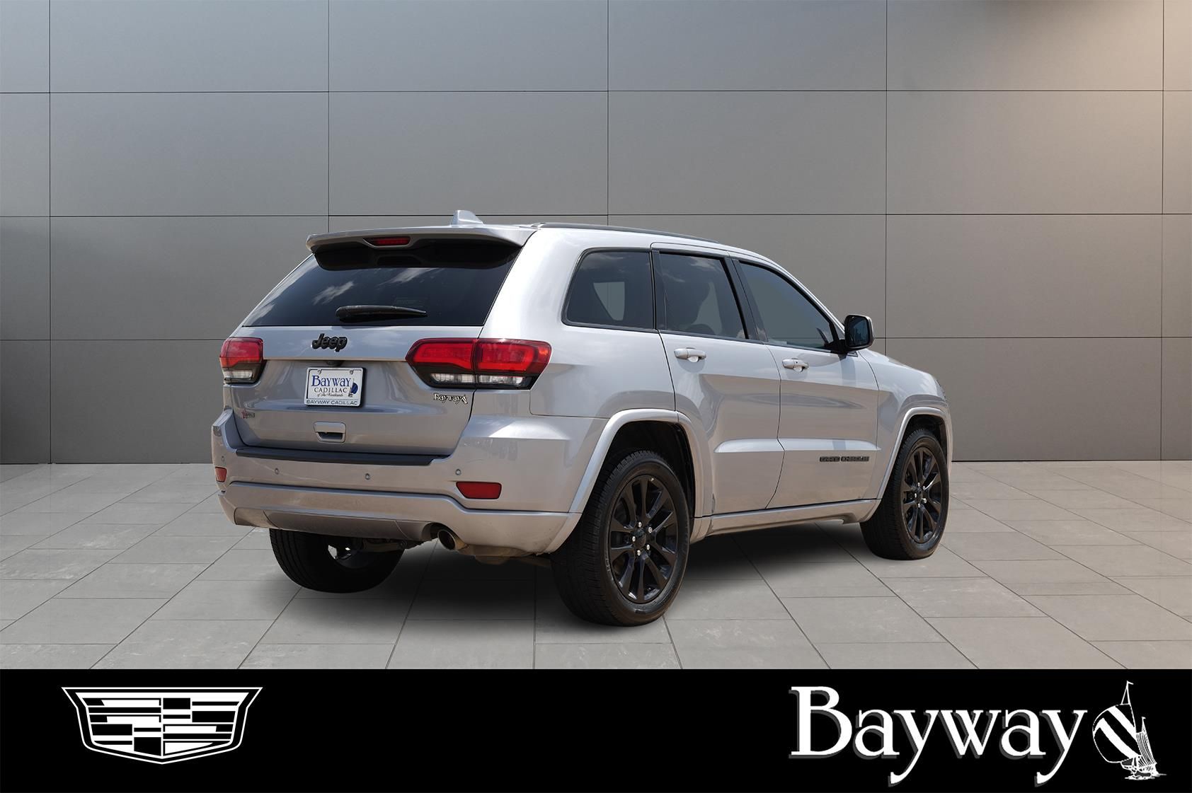 2019 Jeep Grand Cherokee Altitude Silver at AutoSavvy Houston Southwest