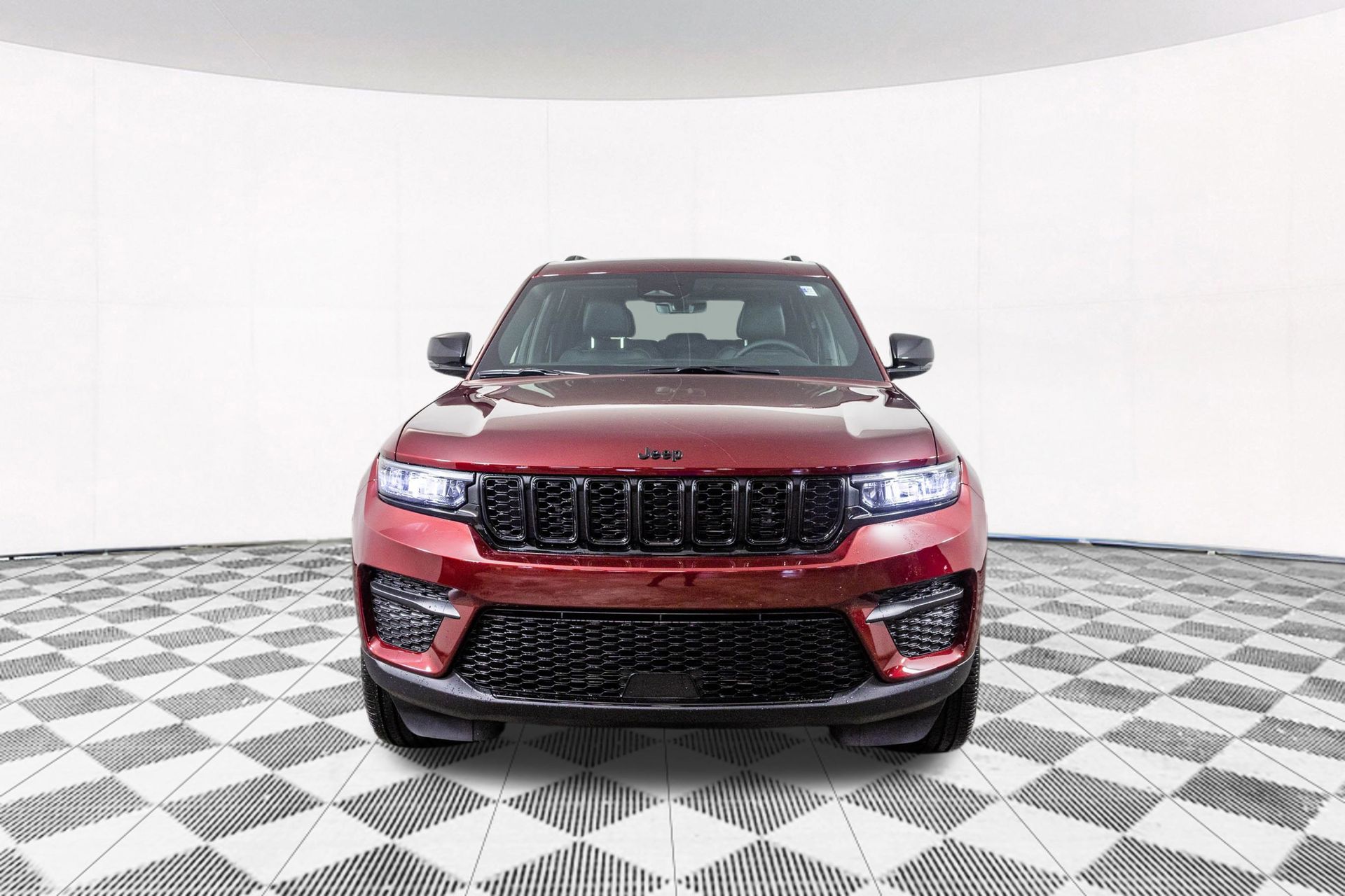 2025 JEEP GRAND CHEROKEE - Image 5