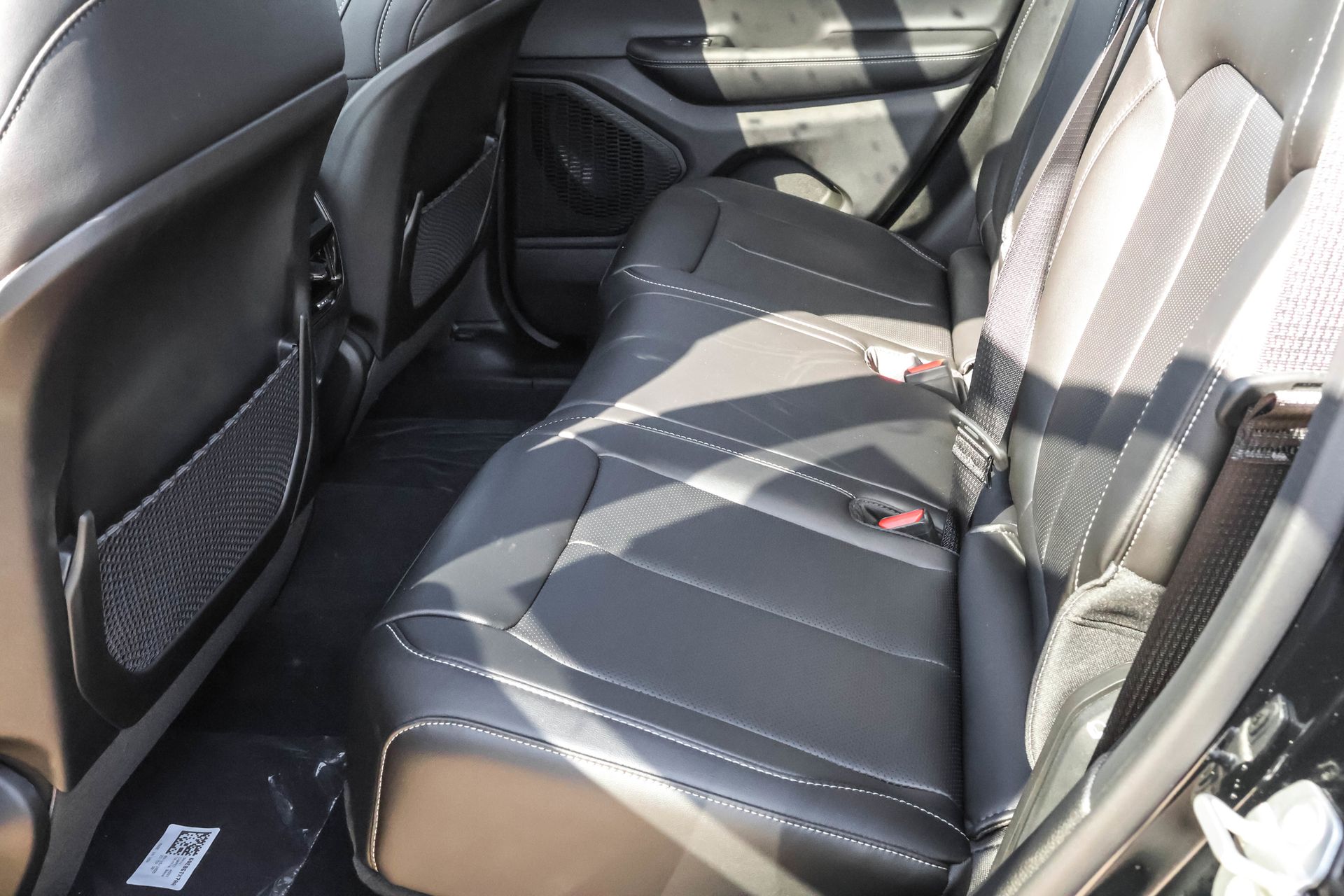 2025 JEEP GRAND CHEROKEE - Image 14