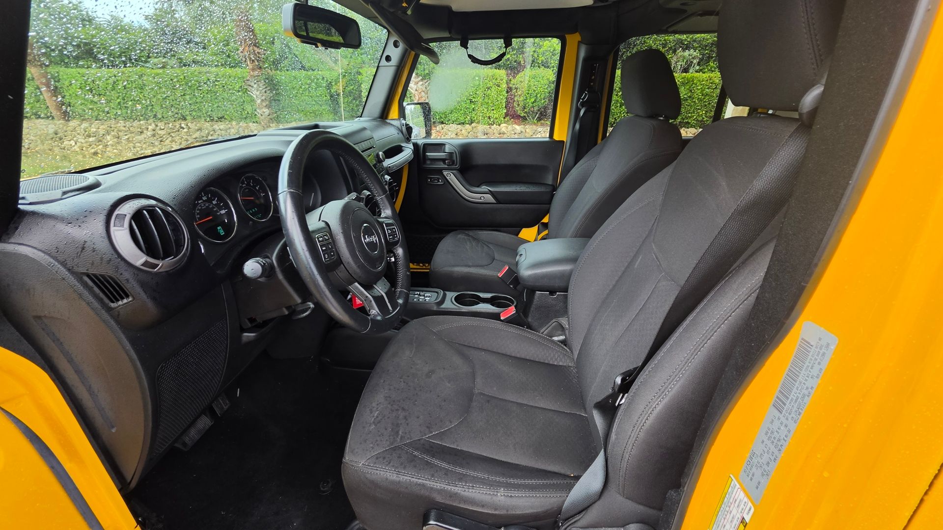 Used 2015 Baja Yellow Clearcoat Jeep Unlimited Sport image 22
