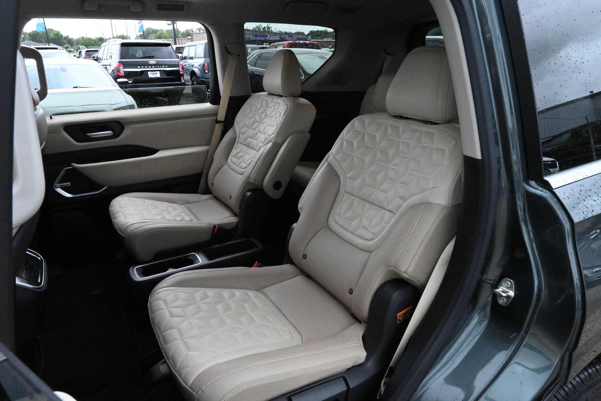 2025 Nissan Armada Platinum White at Central Houston Nissan