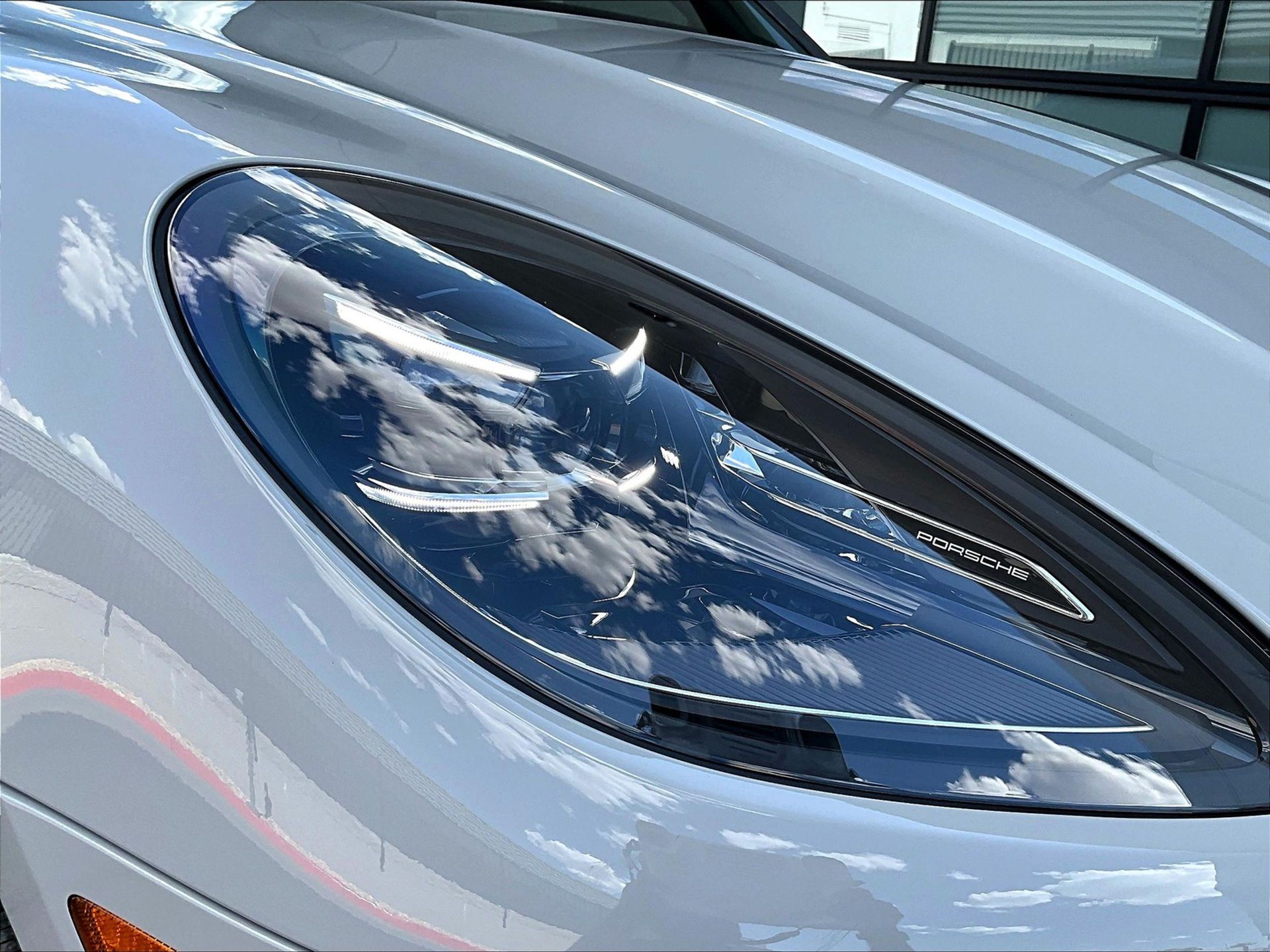 2025 Macan T picture #11