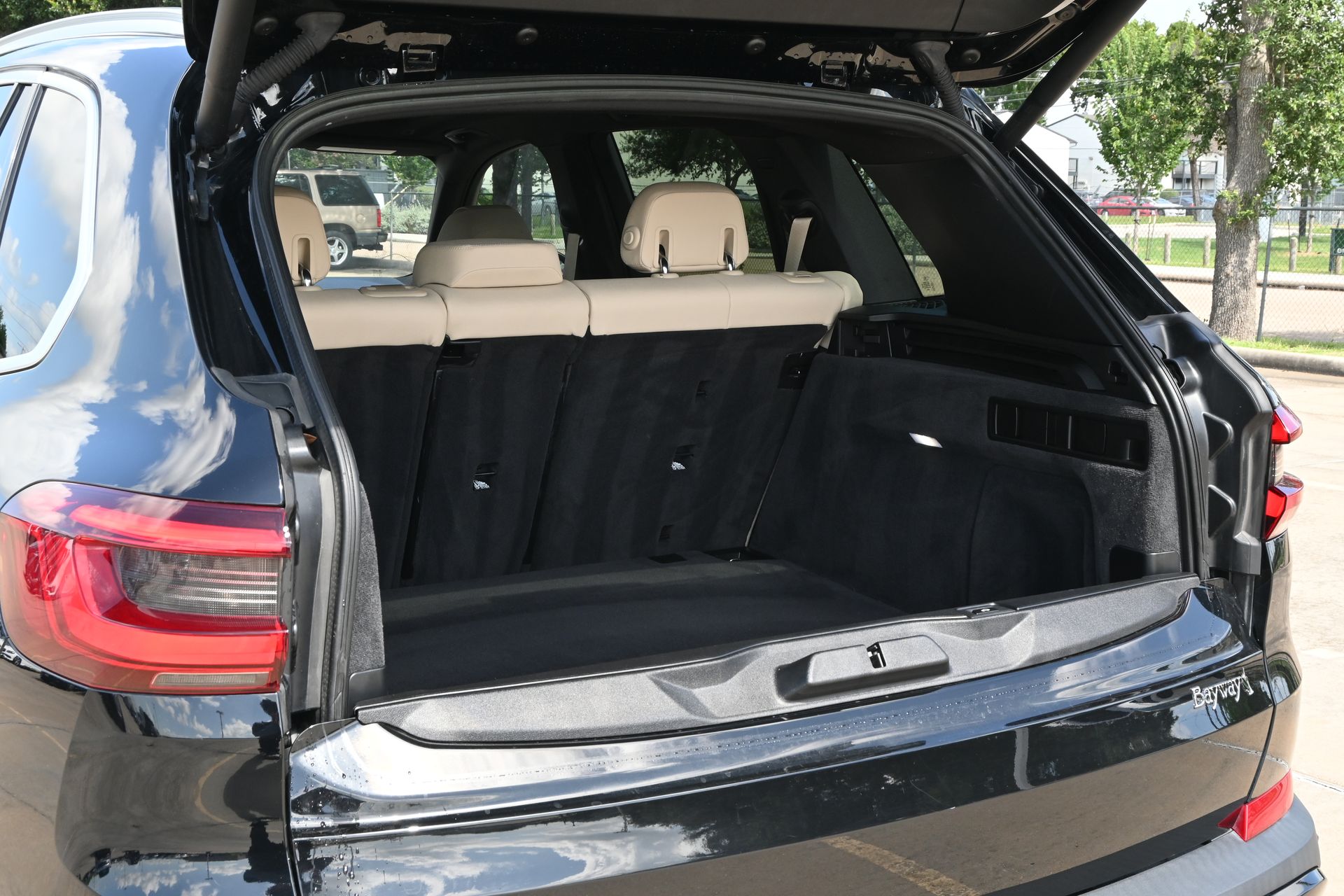 2020 BMW X5 sDrive40i Black at Ultimate Motorsports