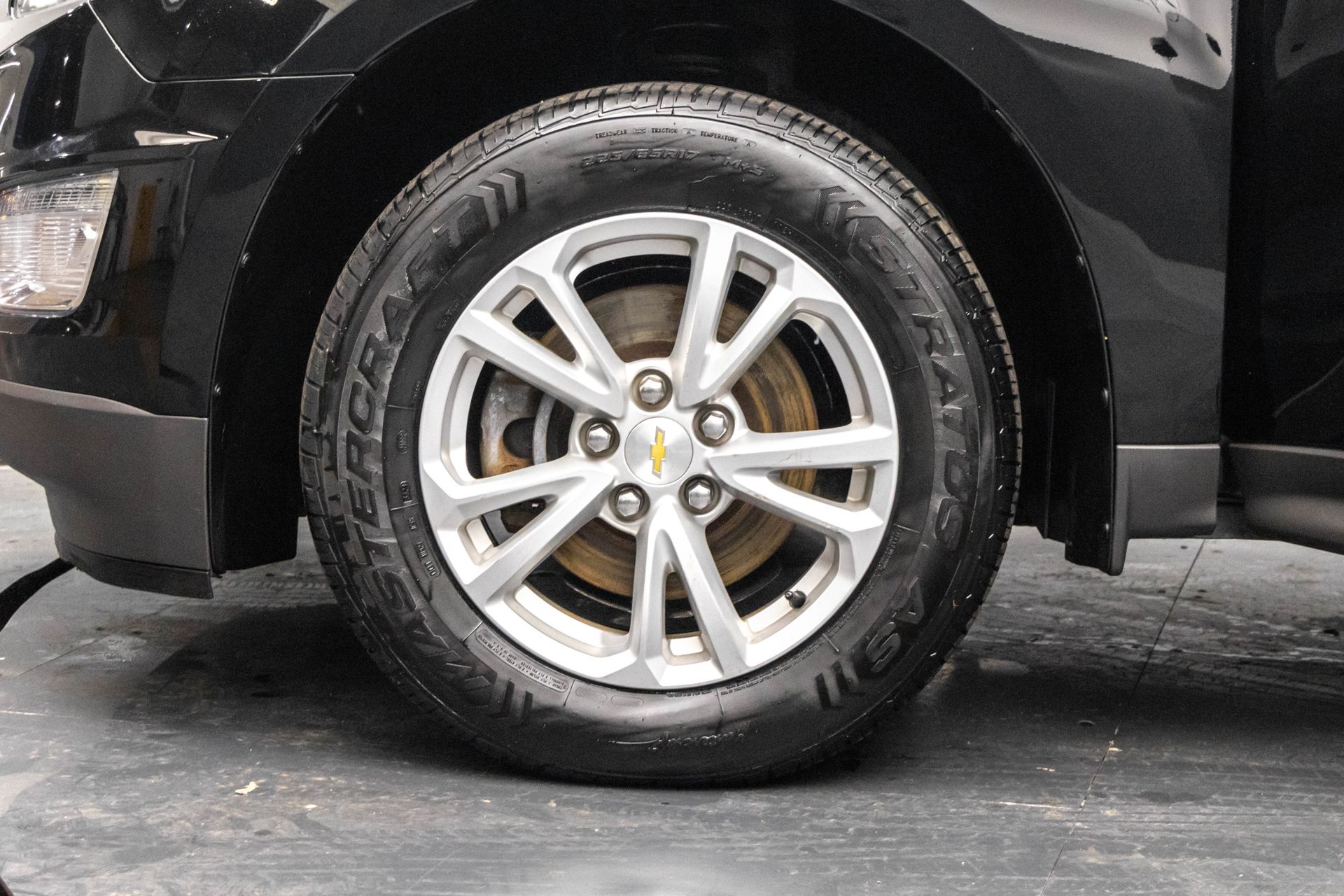 2017 CHEVROLET EQUINOX - Image 40