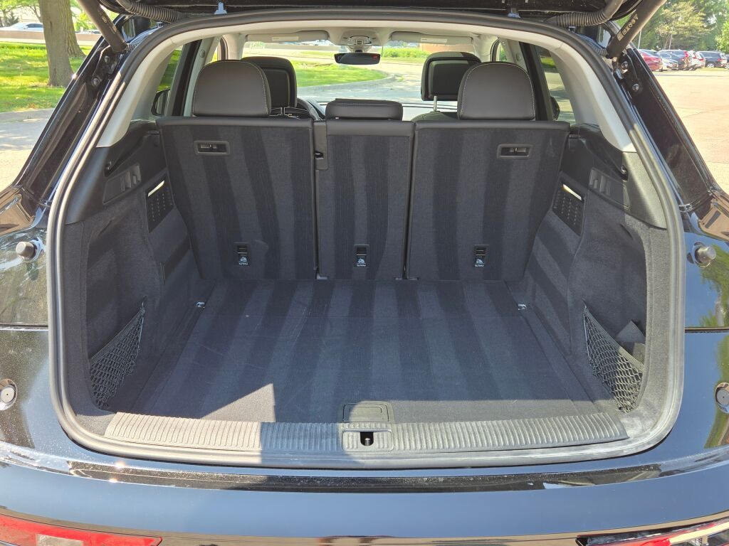 2023 Audi Q5 45 S line Premium photo 14