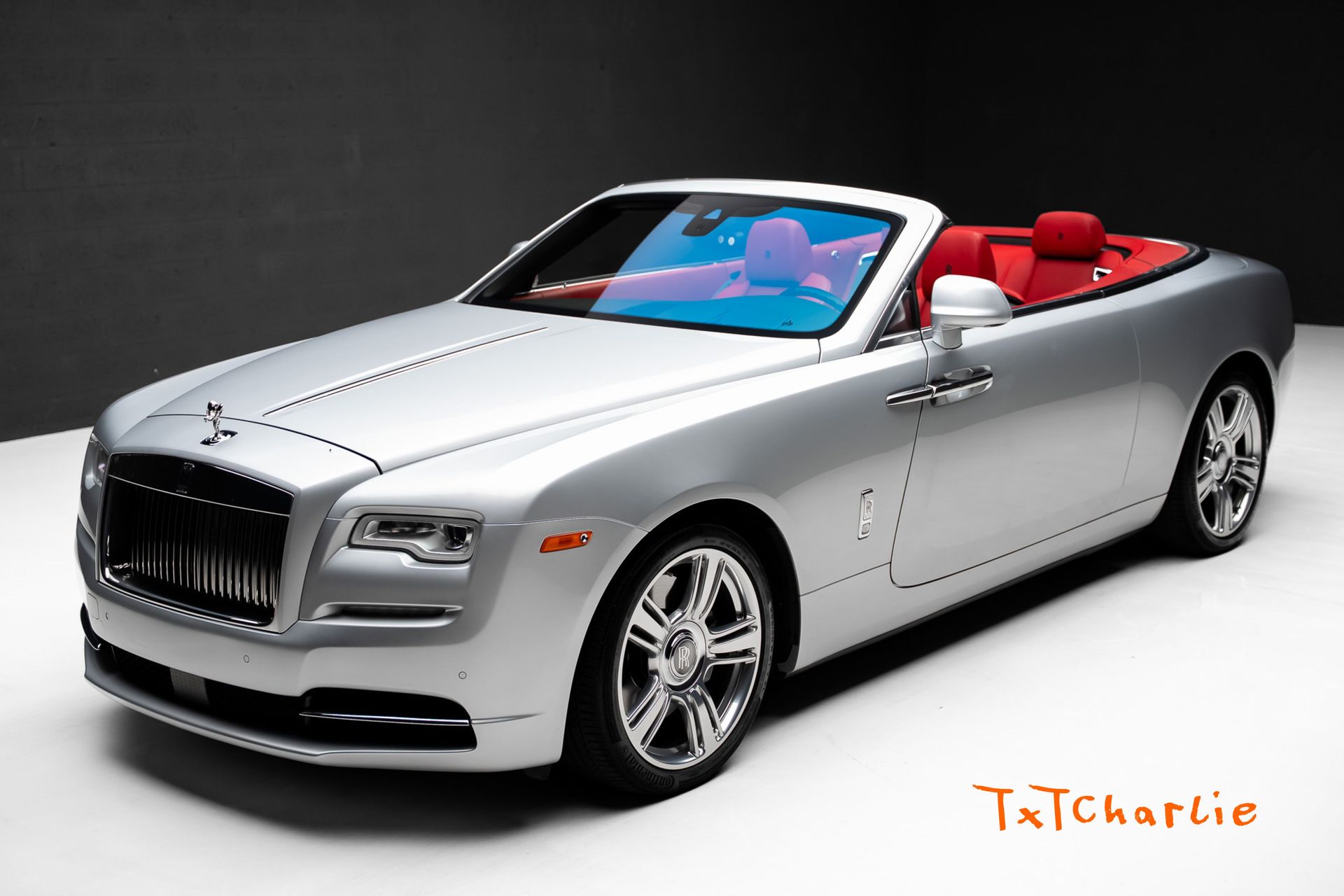 Silver 2017 Rolls-Royce Dawn Convertible Convertible Rear-Wheel Drive 8-Speed Automatic