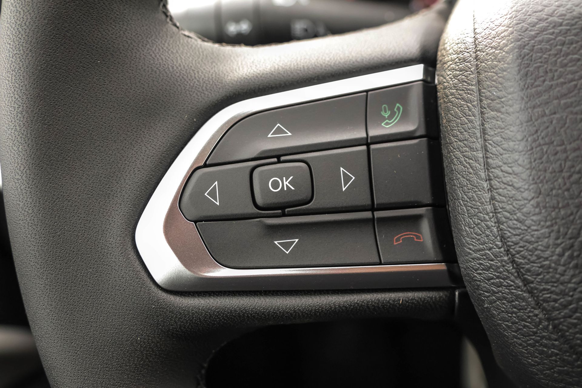 2026 JEEP COMPASS - Image 20