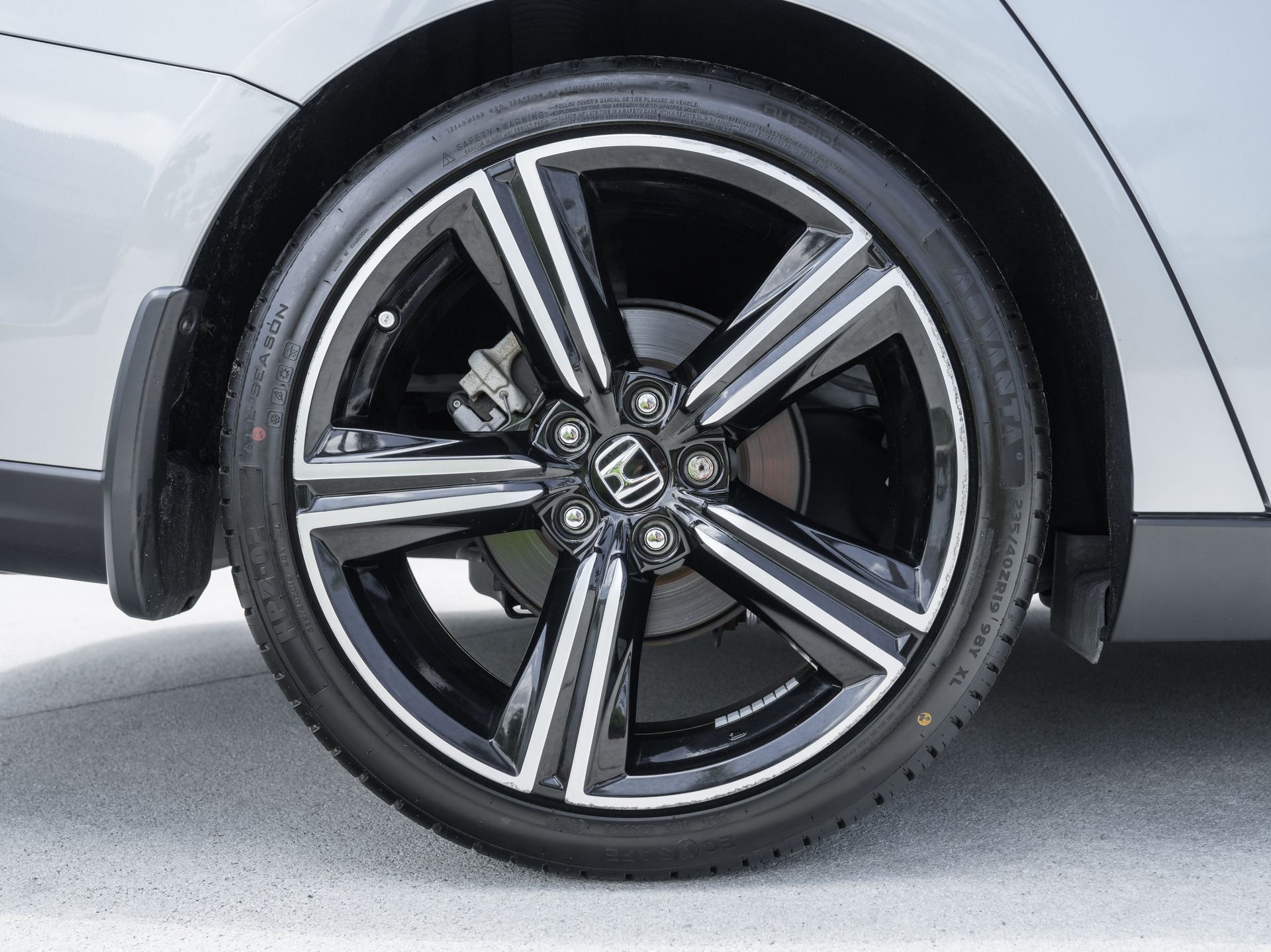 used 2023 Honda Accord Hybrid car, priced at $26,500