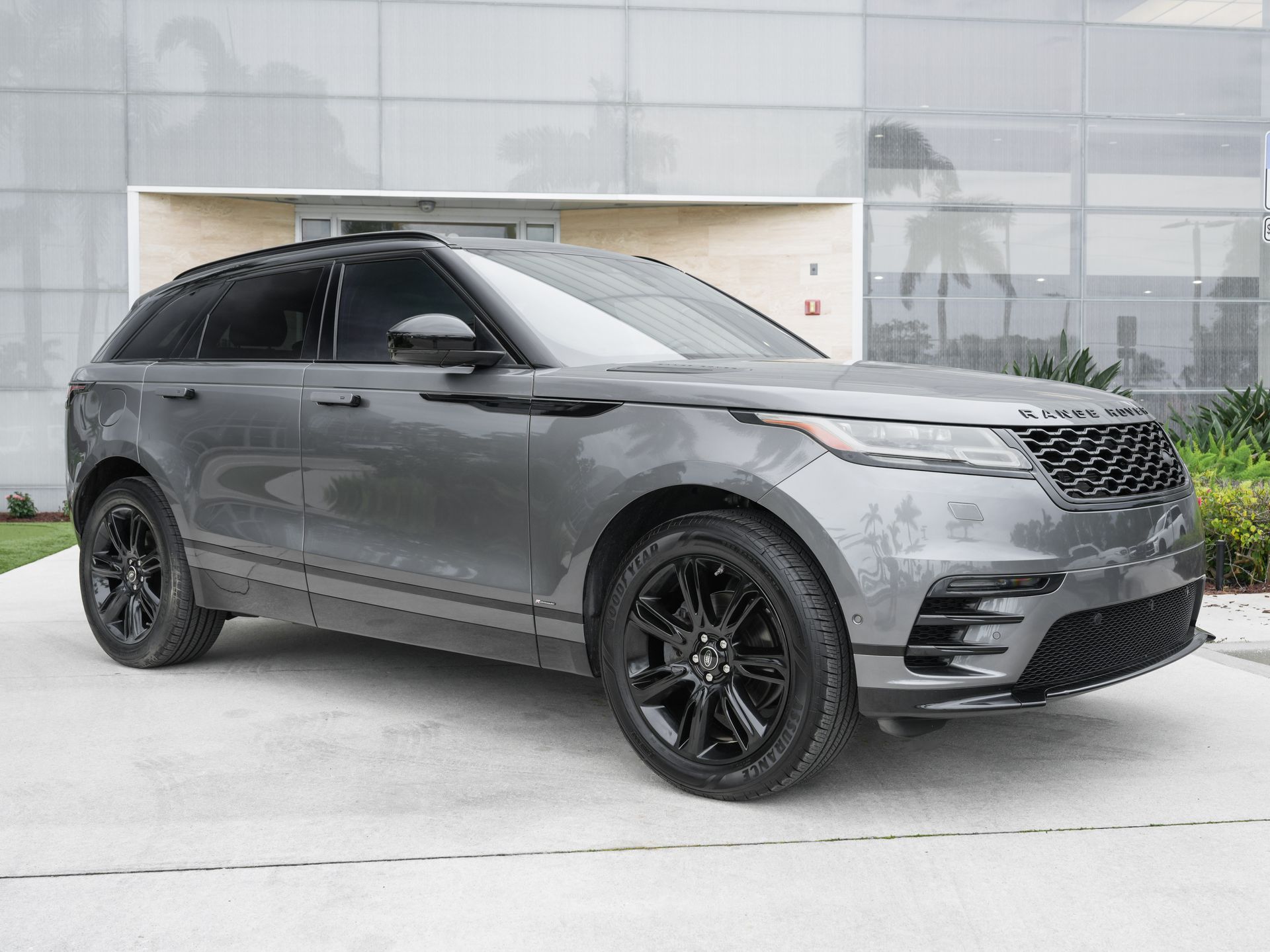 used 2019 Land Rover Range Rover Velar car, priced at $22,000