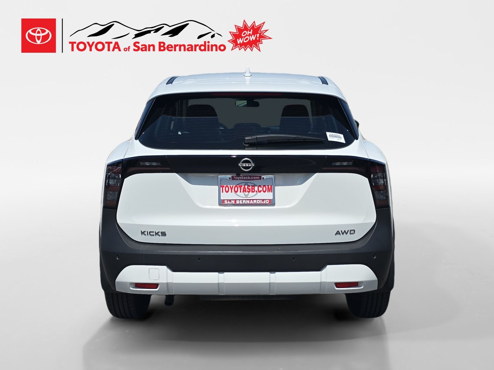 Used 2025 Nissan Kicks SUV