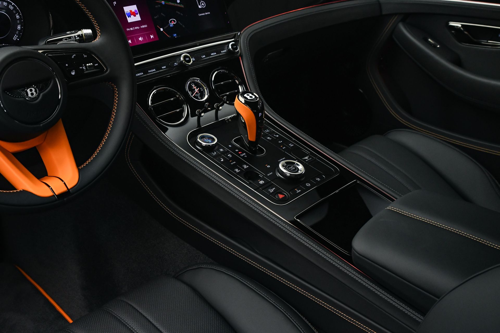 2025 Bentley Continental GT Black Edition - Photo 42
